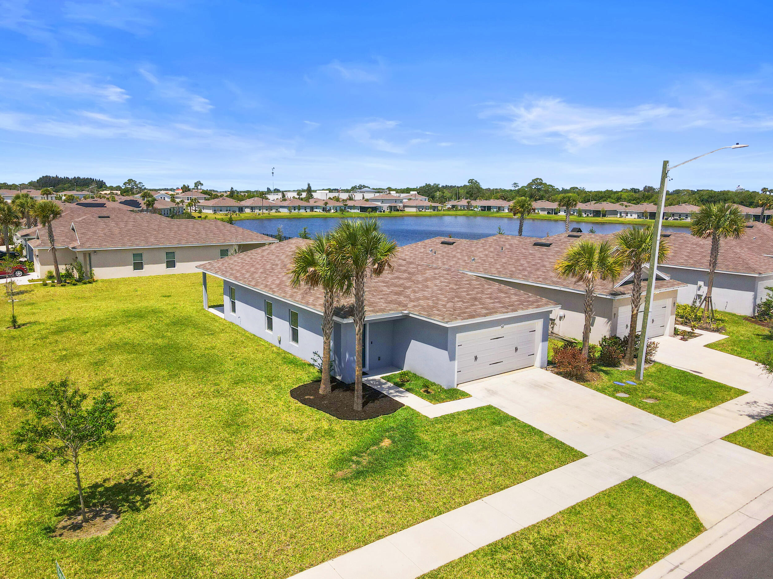 View details of listing 521 Cherimoya Street, Fort Pierce, FL 34981 Fort Pierce with MLS#
