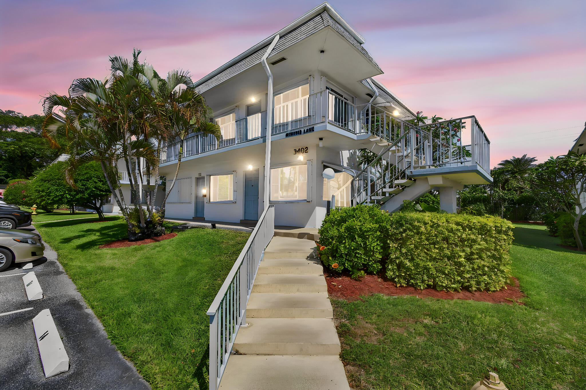 View details of listing 3402 Cynthia Lane 201, Lake Worth Beach, FL 33461 Lake Worth Beach with MLS#