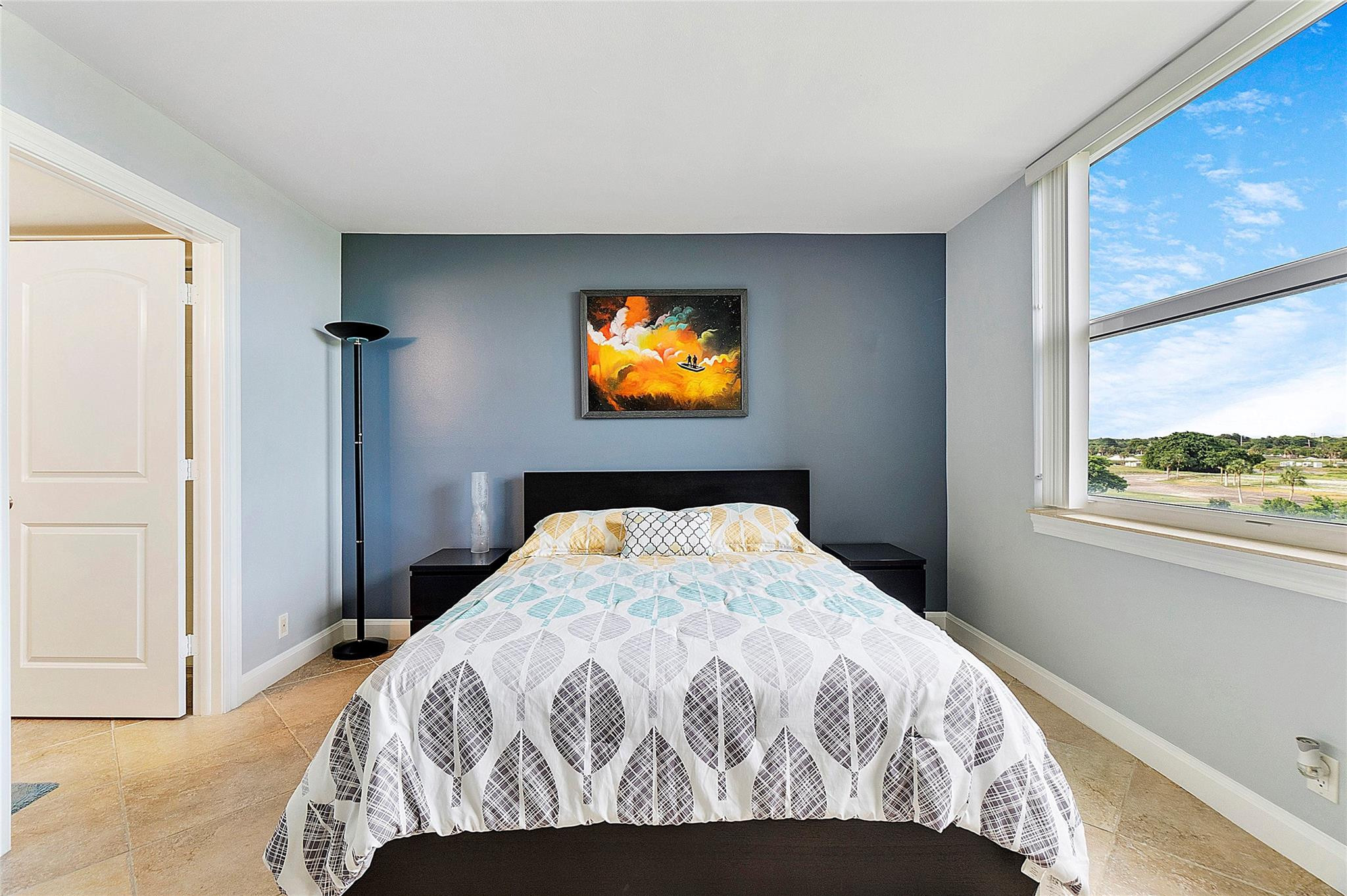 View details of listing 4550 NW 18th Avenue 505, Deerfield Beach, FL 33064 Deerfield Beach with MLS#