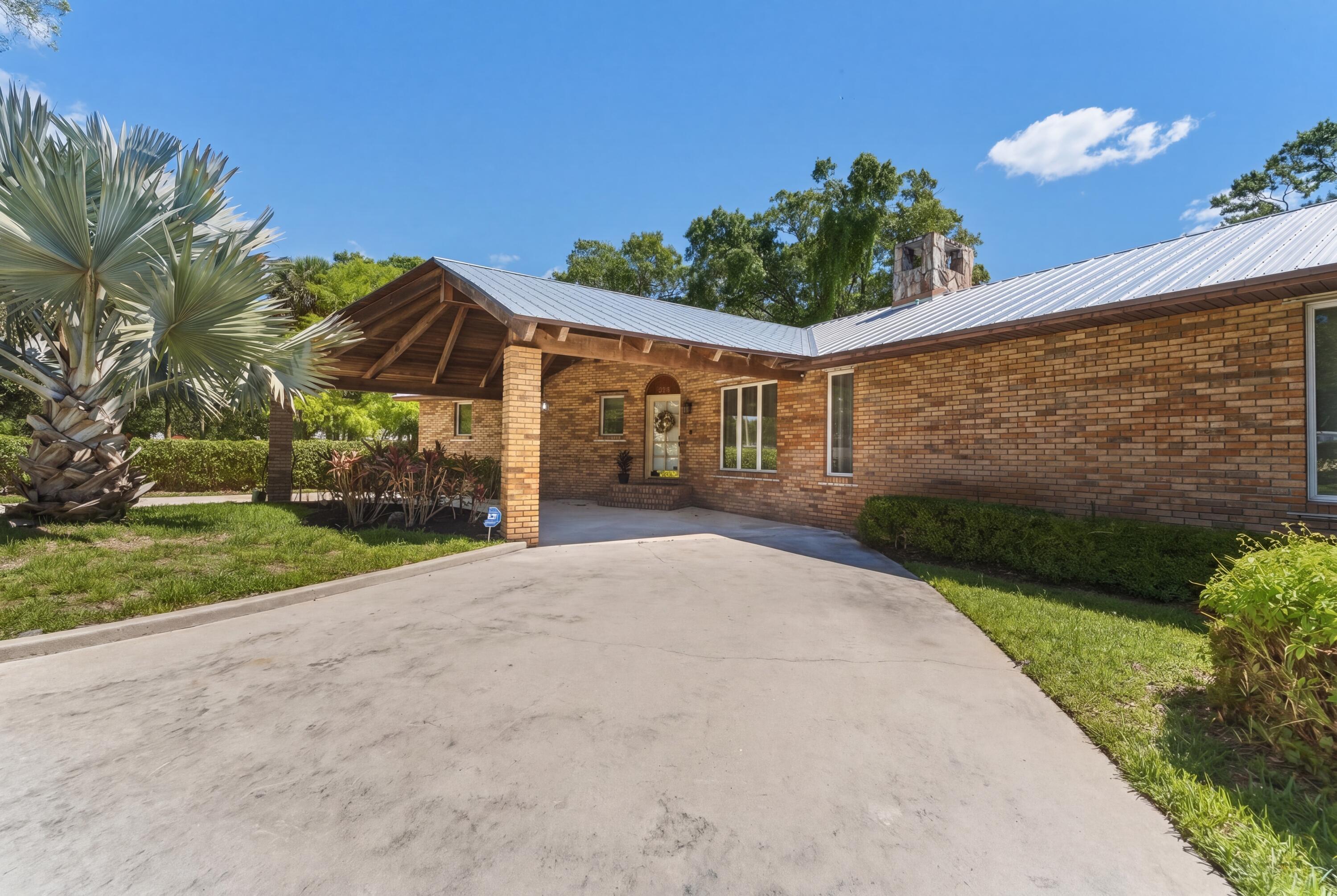 Listing  800 Ulrich Road, Fort Pierce, FL 34982, Fort Pierce, FL 34982