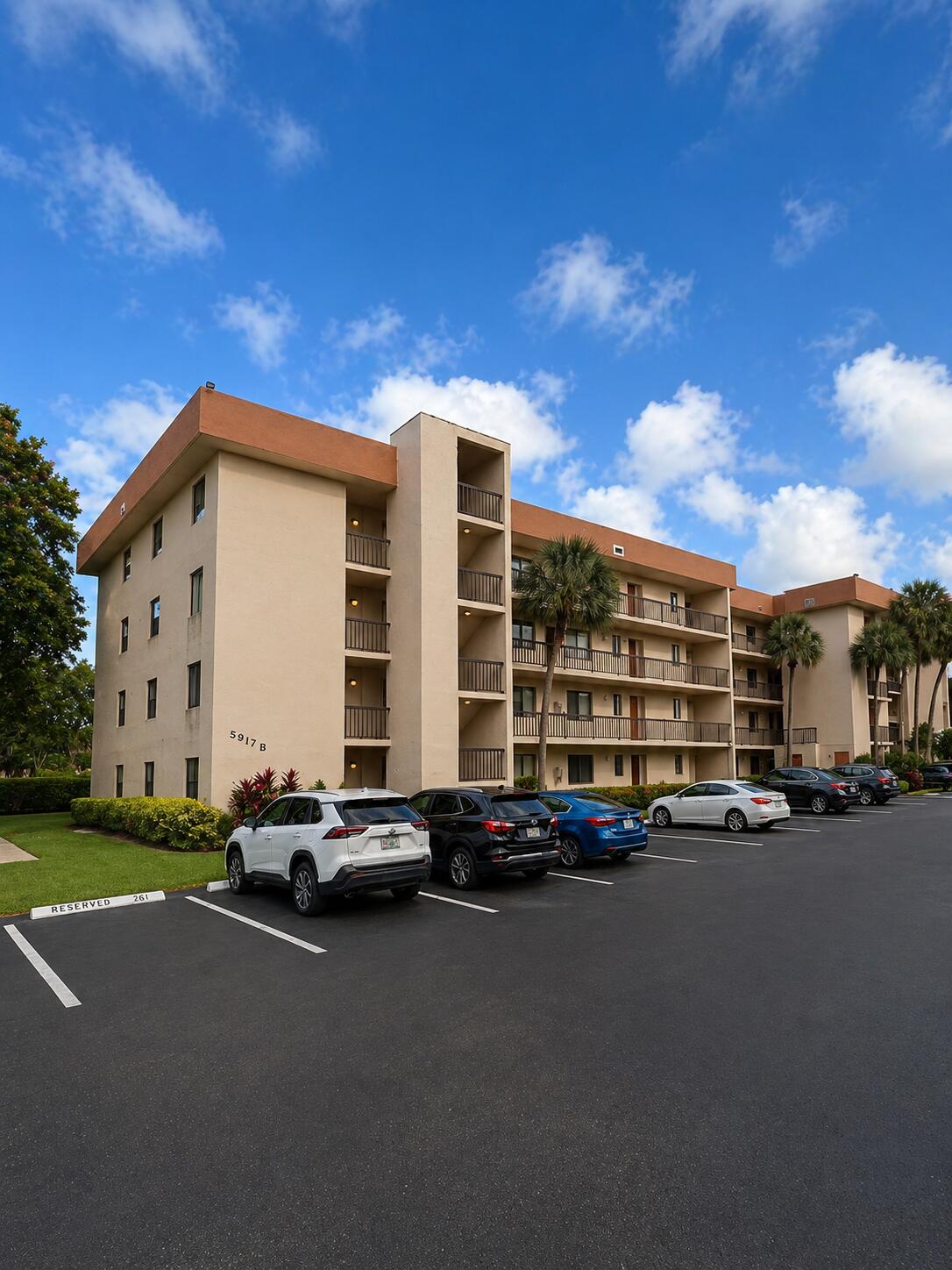 Listing  5917 V&iacute;a Vermilya 406, Atlantis, FL 33462, Atlantis, FL 33462