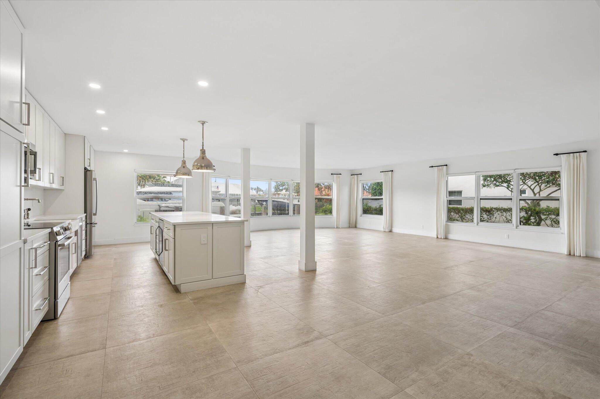 View details of listing 5100 Bayview Drive 106, Fort Lauderdale, FL 33308 Fort Lauderdale with MLS#