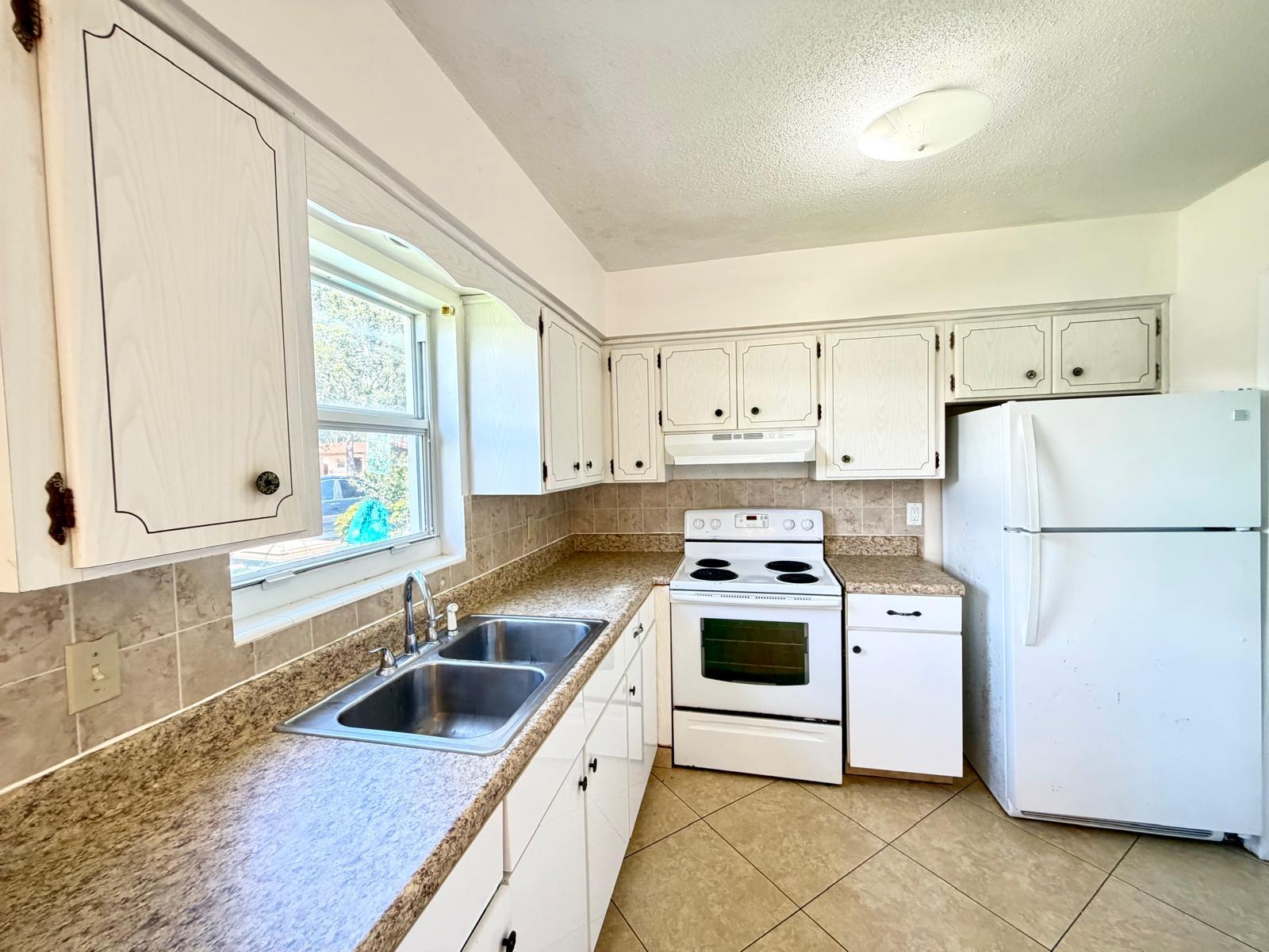 Listing  4731 NE 21st Terrace 2, Lighthouse Point, FL 33064, Lighthouse Point, FL 33064