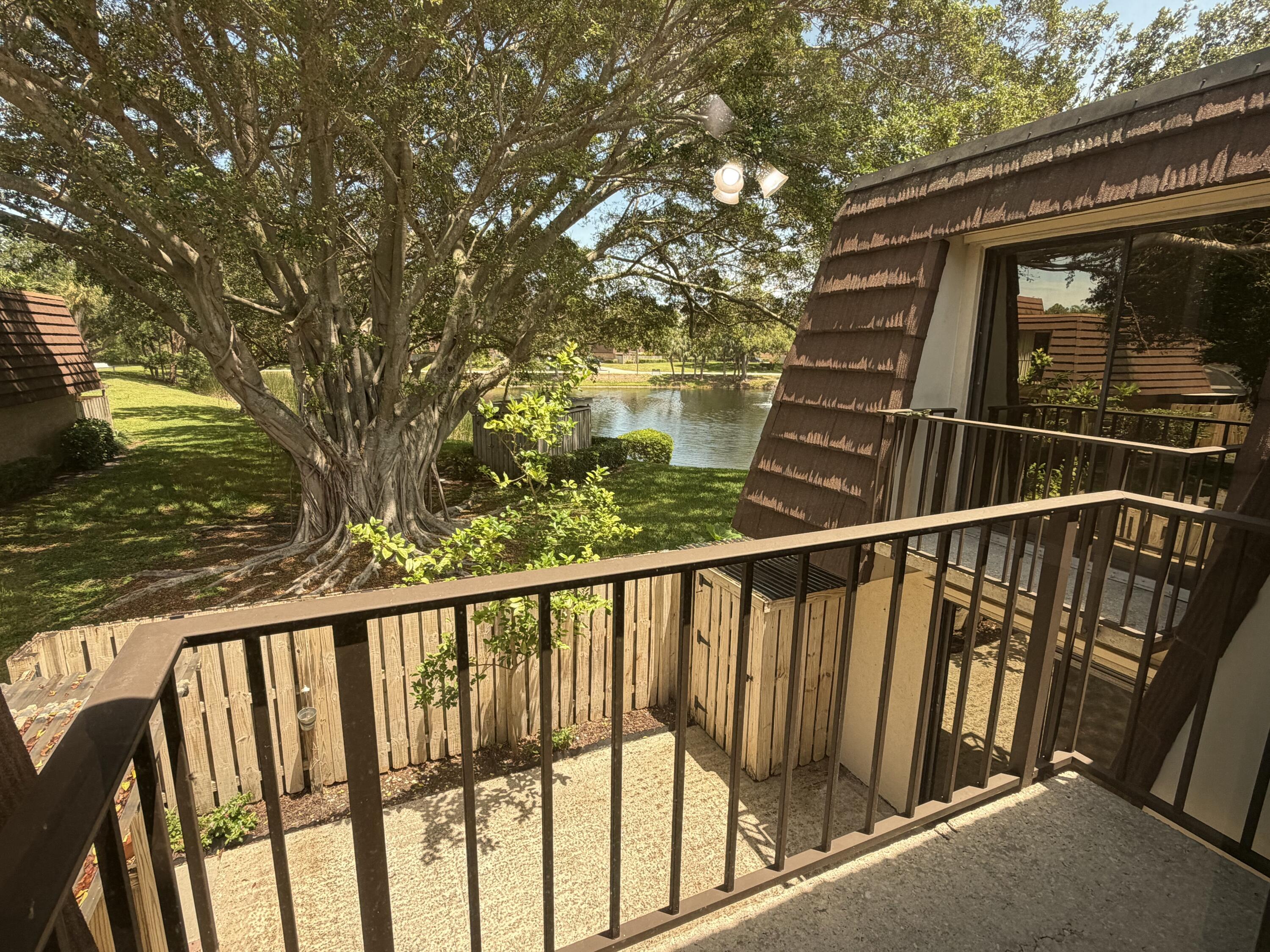 Listing  2407 24th Lane, Palm Beach Gardens, FL 33418, Palm Beach Gardens, FL 33418