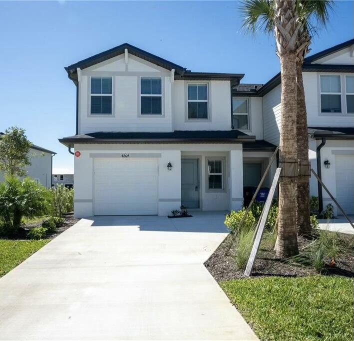 View details of listing 4264 Cirella Court, North Fort Myers, FL 33917 North Fort Myers with MLS#