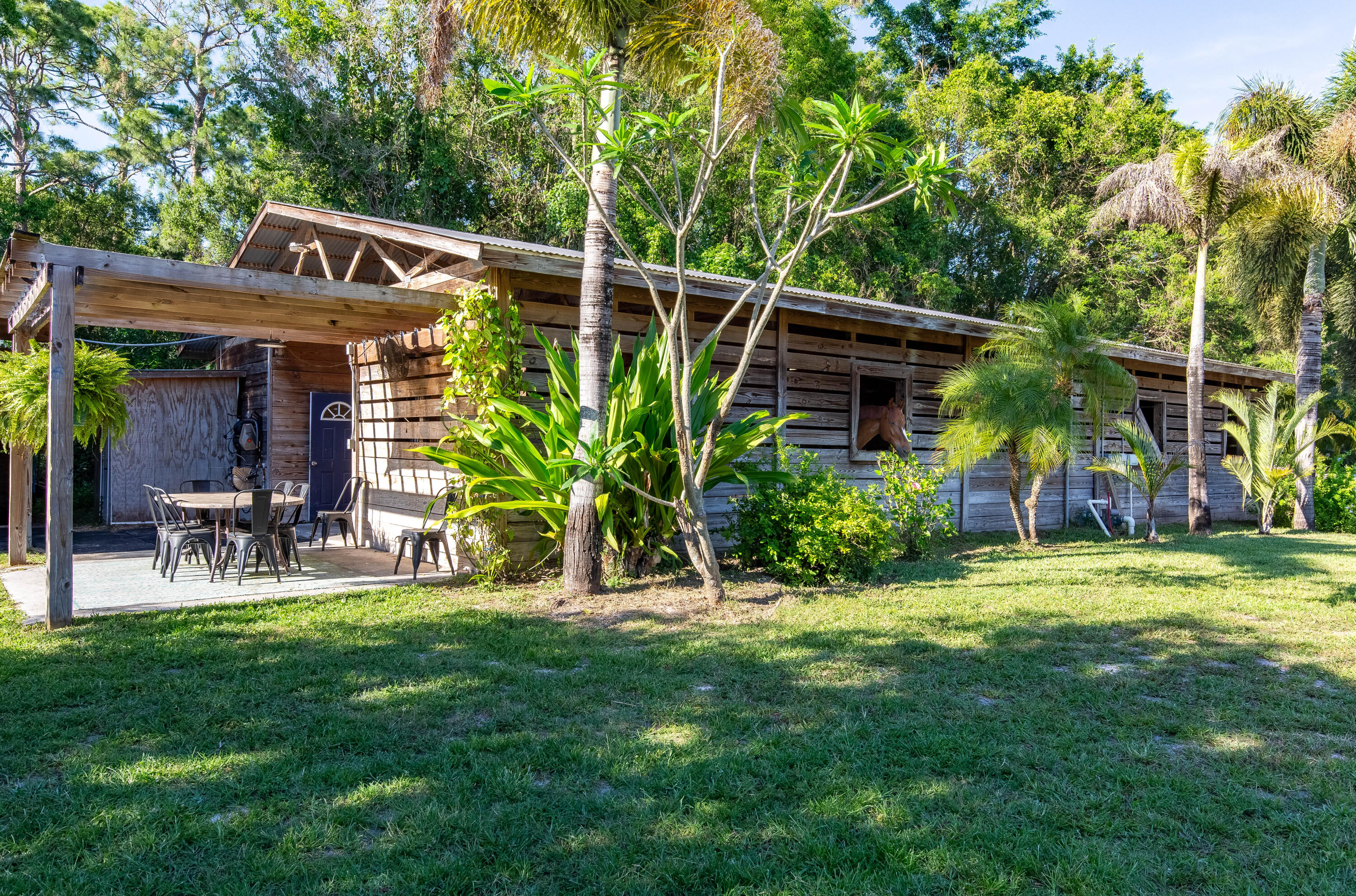 Listing  851 Hyde Park Road, Loxahatchee Groves, FL 33470, Loxahatchee Groves, FL 33470