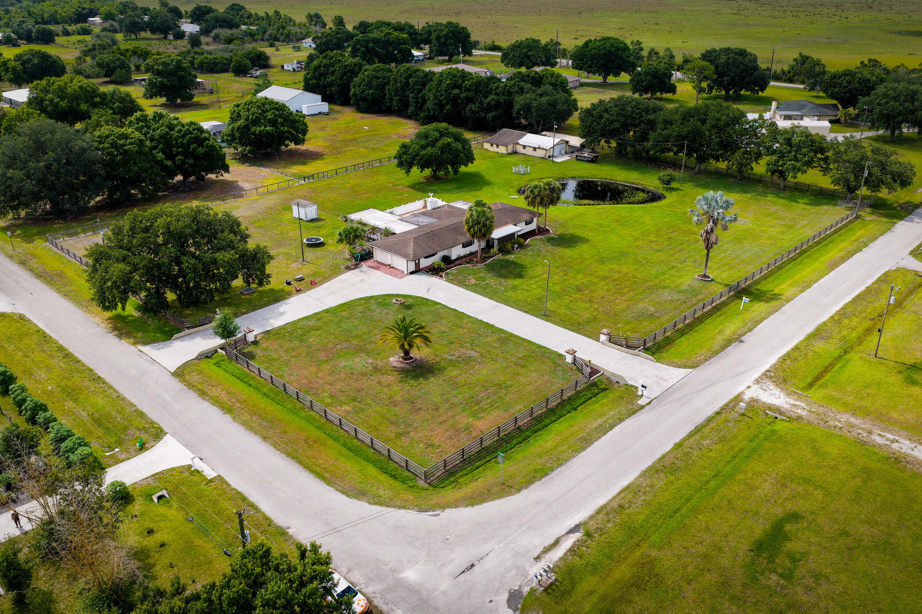 Listing  11405 NW 2nd Terrace, Okeechobee, FL 34972, Okeechobee, FL 34972