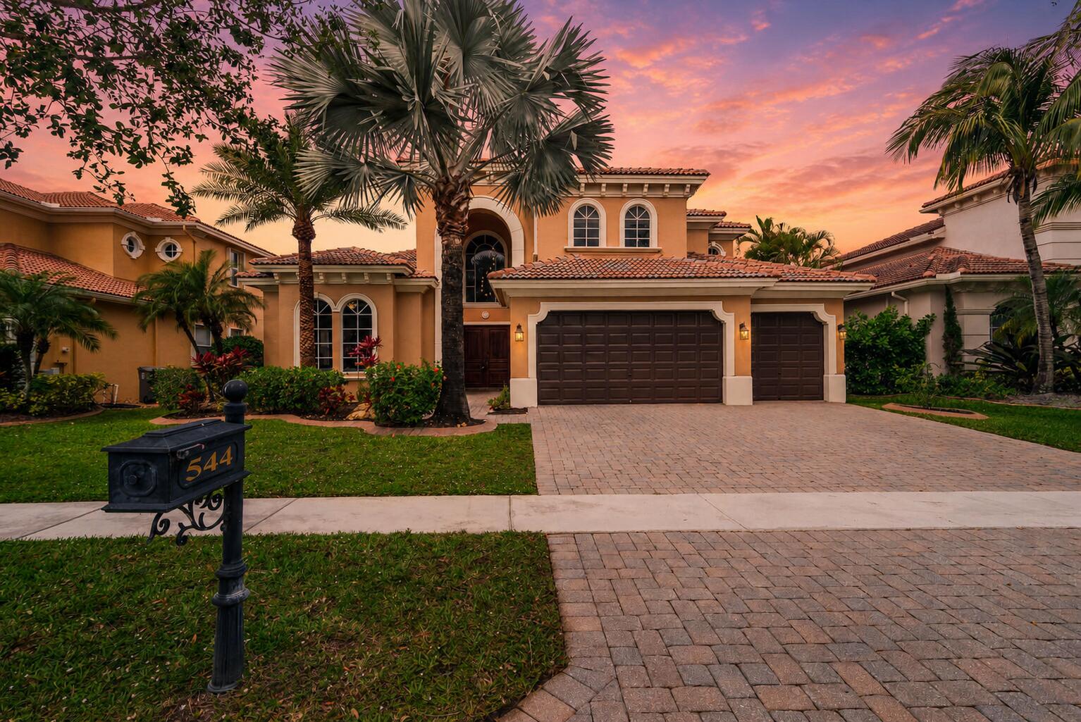 Listing  544 Edgebrook Lane, West Palm Beach, FL 33411, West Palm Beach, FL 33411
