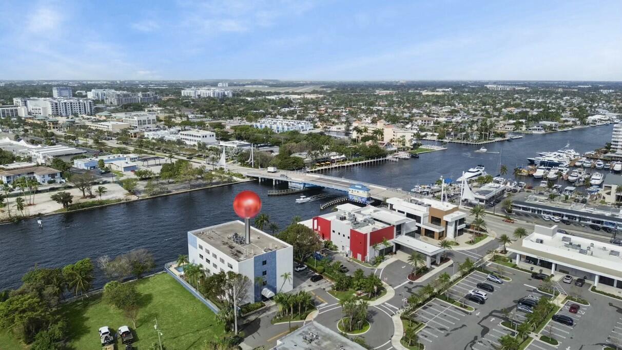 Listing  105 S Riverside Drive 303, Pompano Beach, FL 33062, Pompano Beach, FL 33062