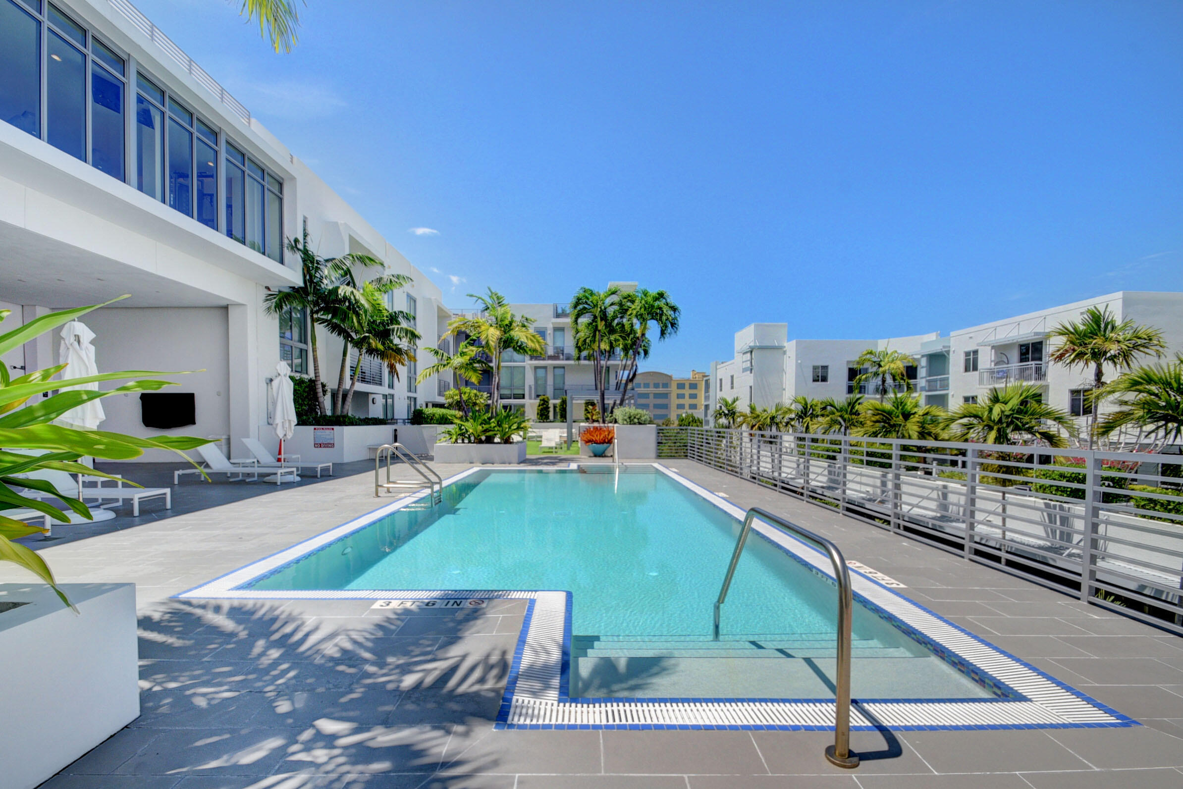 Listing  111 SE 1st Avenue 408, Delray Beach, FL 33444, Delray Beach, FL 33444