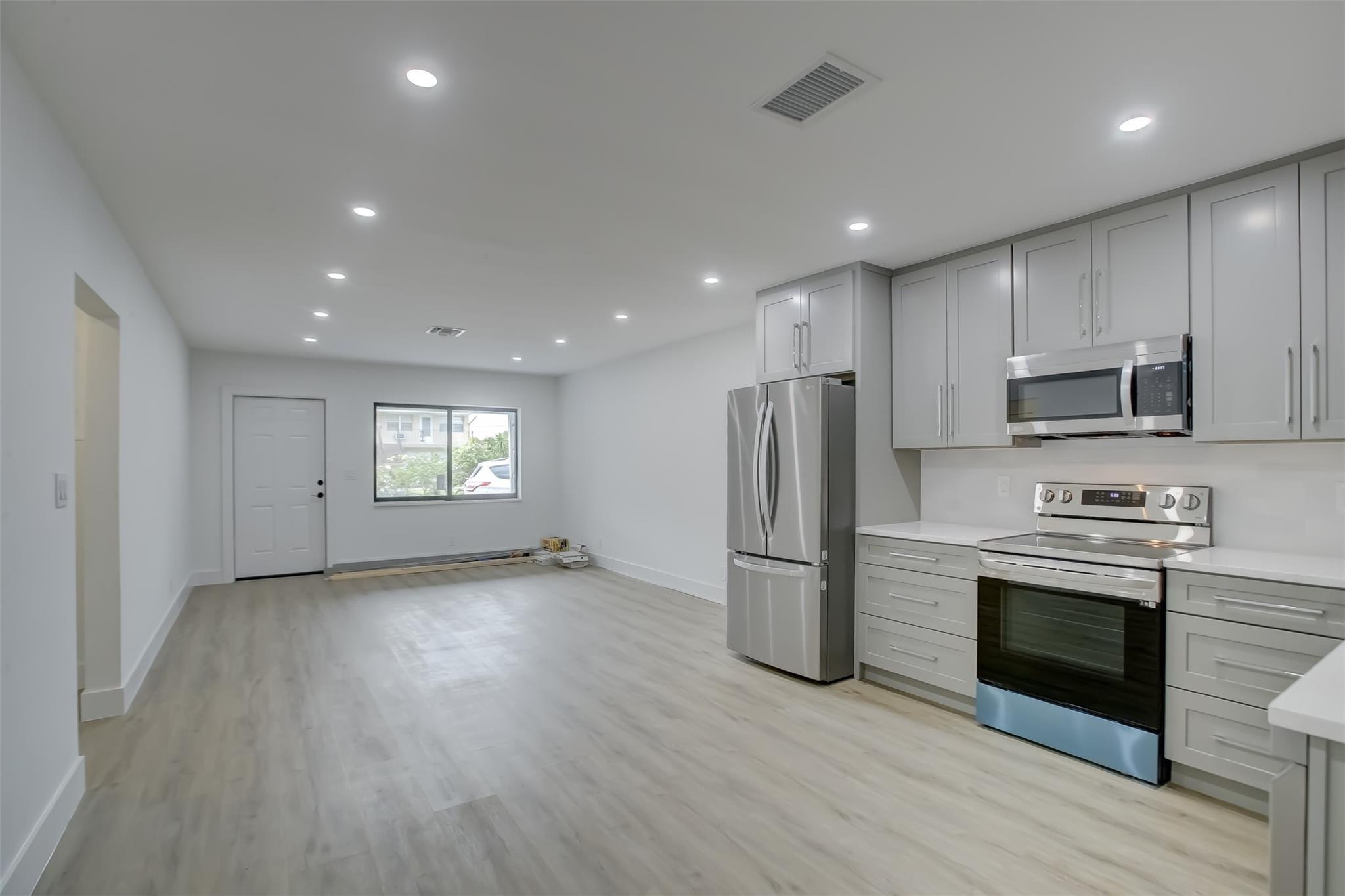 Listing  2155 NE 56th Court, Fort Lauderdale, FL 33308, Fort Lauderdale, FL 33308
