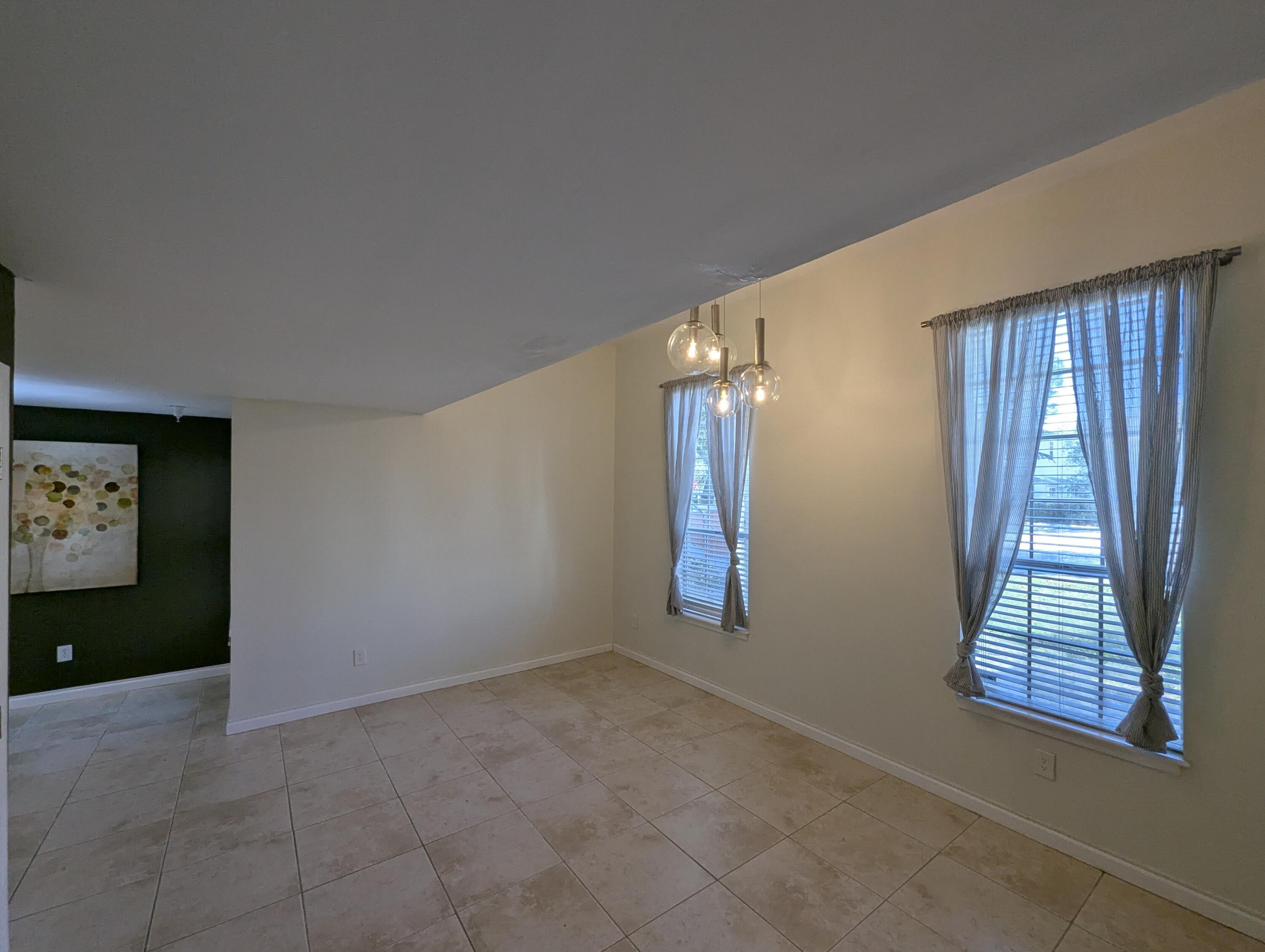 Listing  1335 Crystal Way E, Delray Beach, FL 33444, Delray Beach, FL 33444
