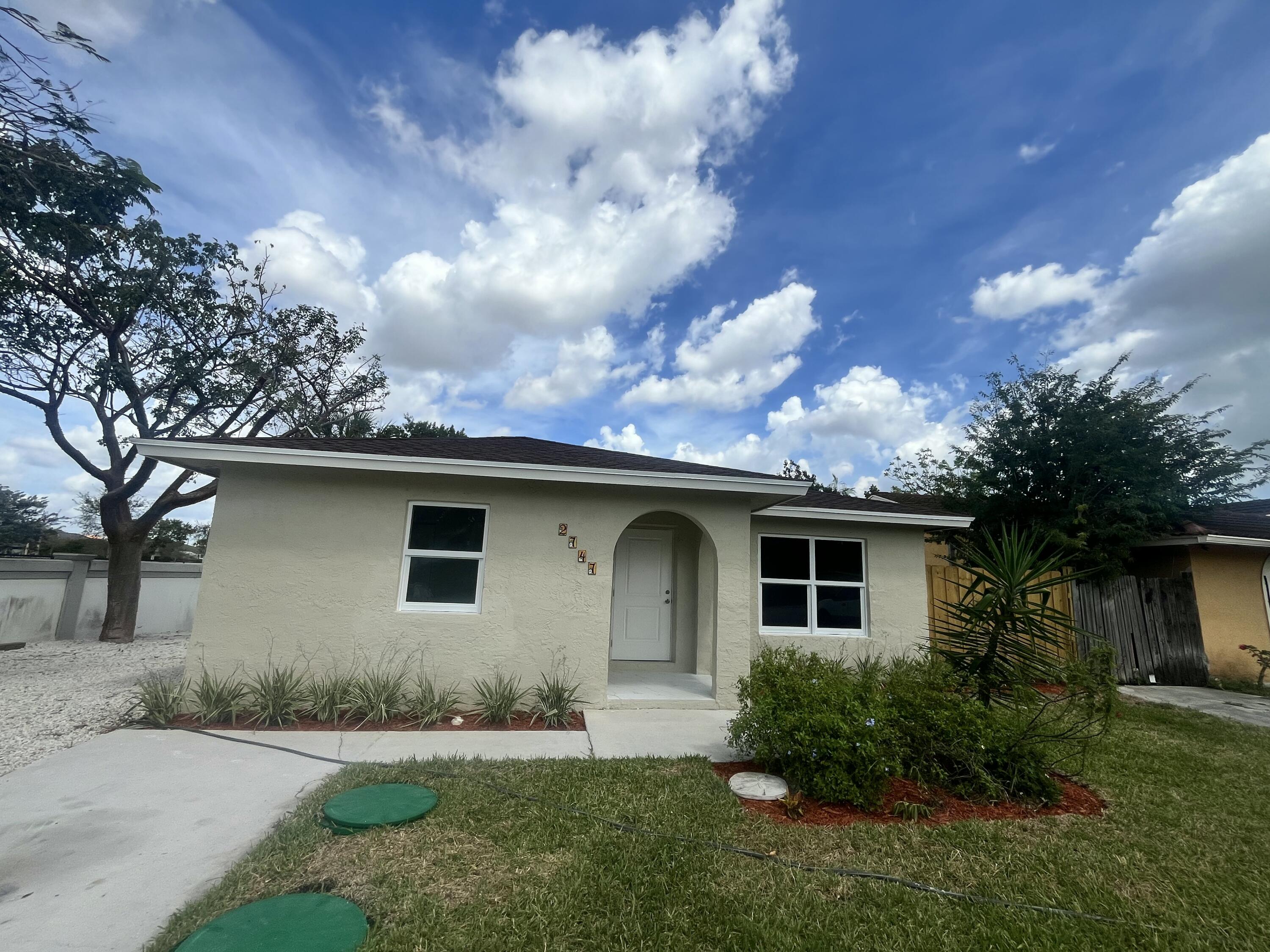 Listing  2747 Summit Boulevard, West Palm Beach, FL 33406, West Palm Beach, FL 33406