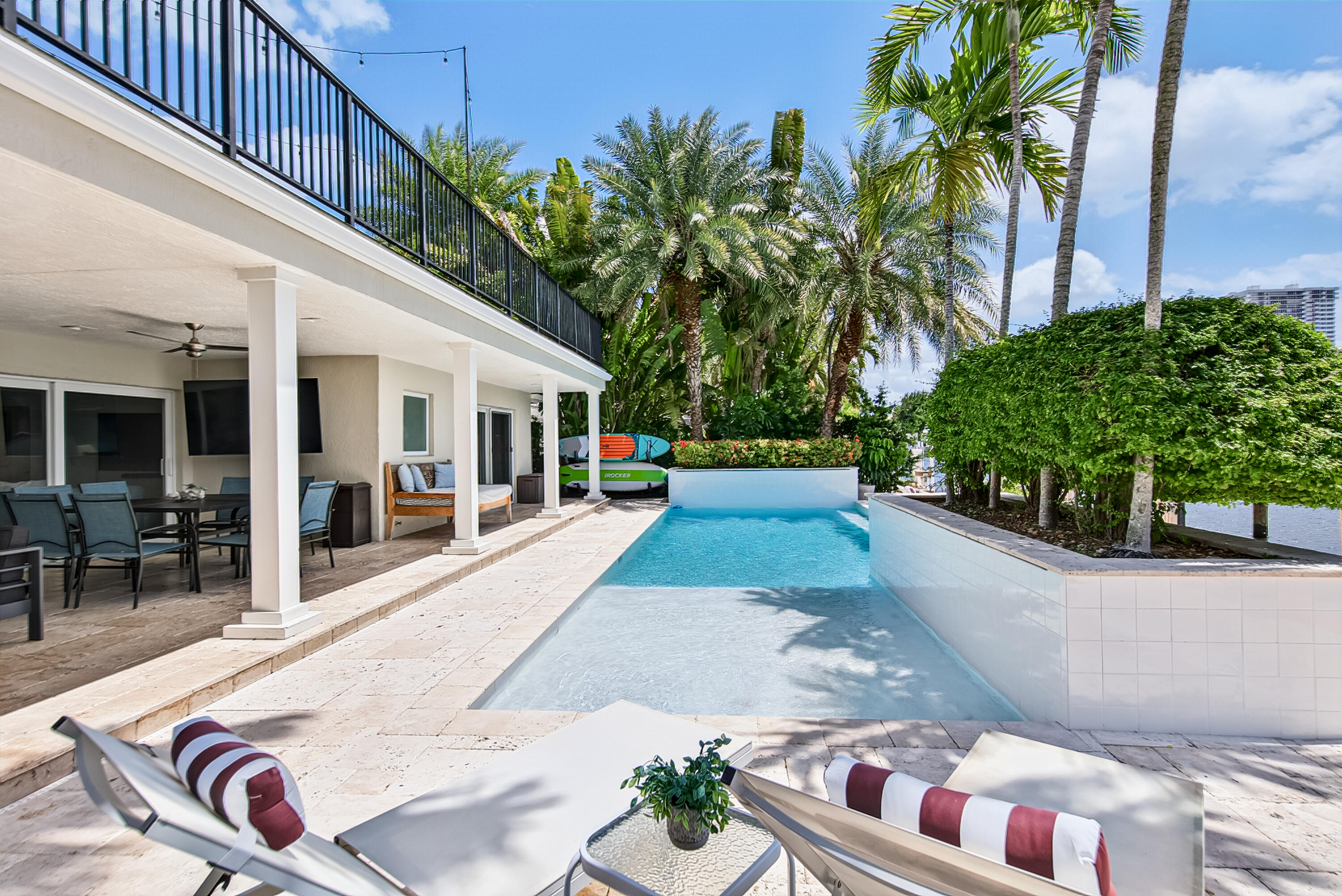View details of listing 272 Imperial Lane, Lauderdale-By-The-Sea, FL 33308 Lauderdale-By-The-Sea with MLS# 