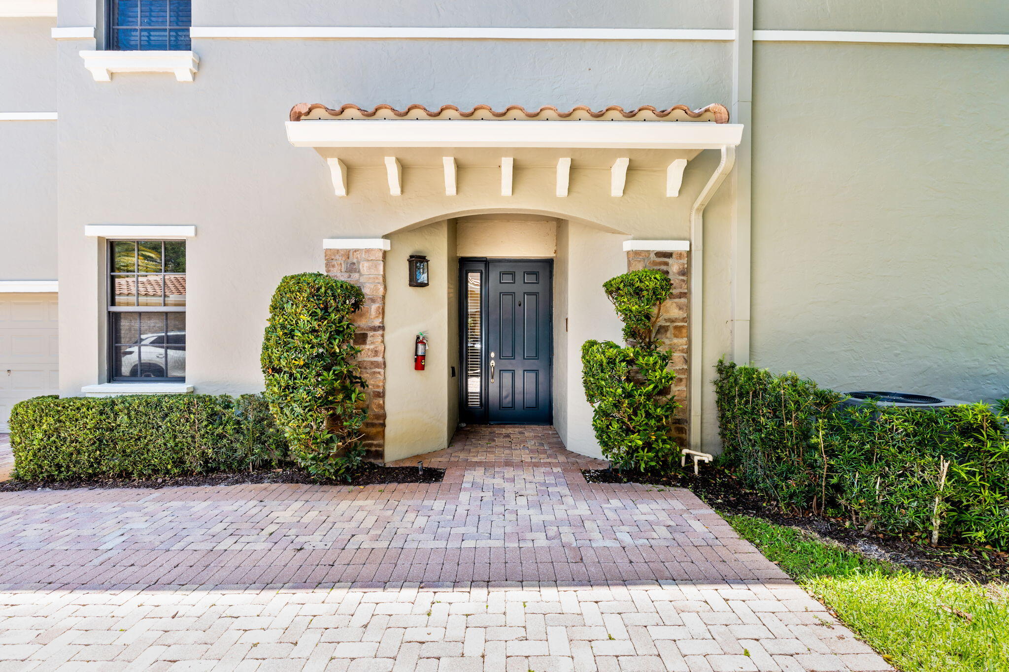 View details of listing 7543 Old Thyme Court 1c, Parkland, FL 33076 Parkland with MLS# 