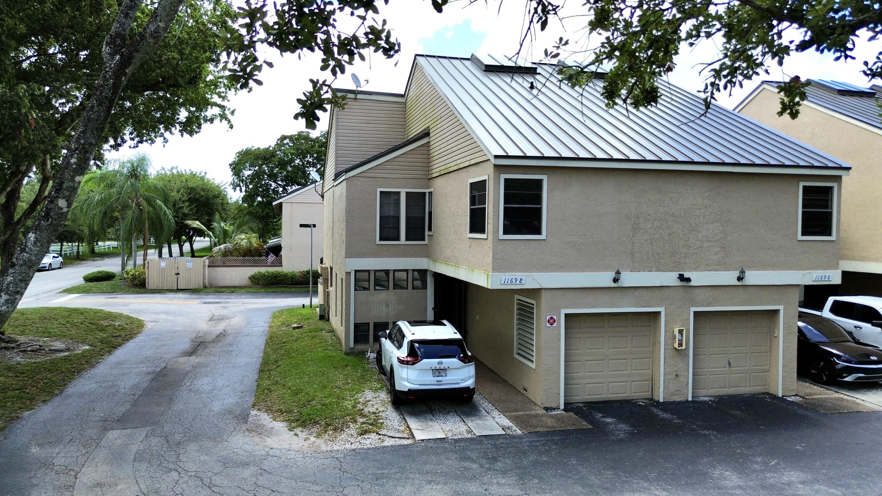 Listing  11698 NW 20th Drive, Coral Springs, FL 33071, Coral Springs, FL 33071
