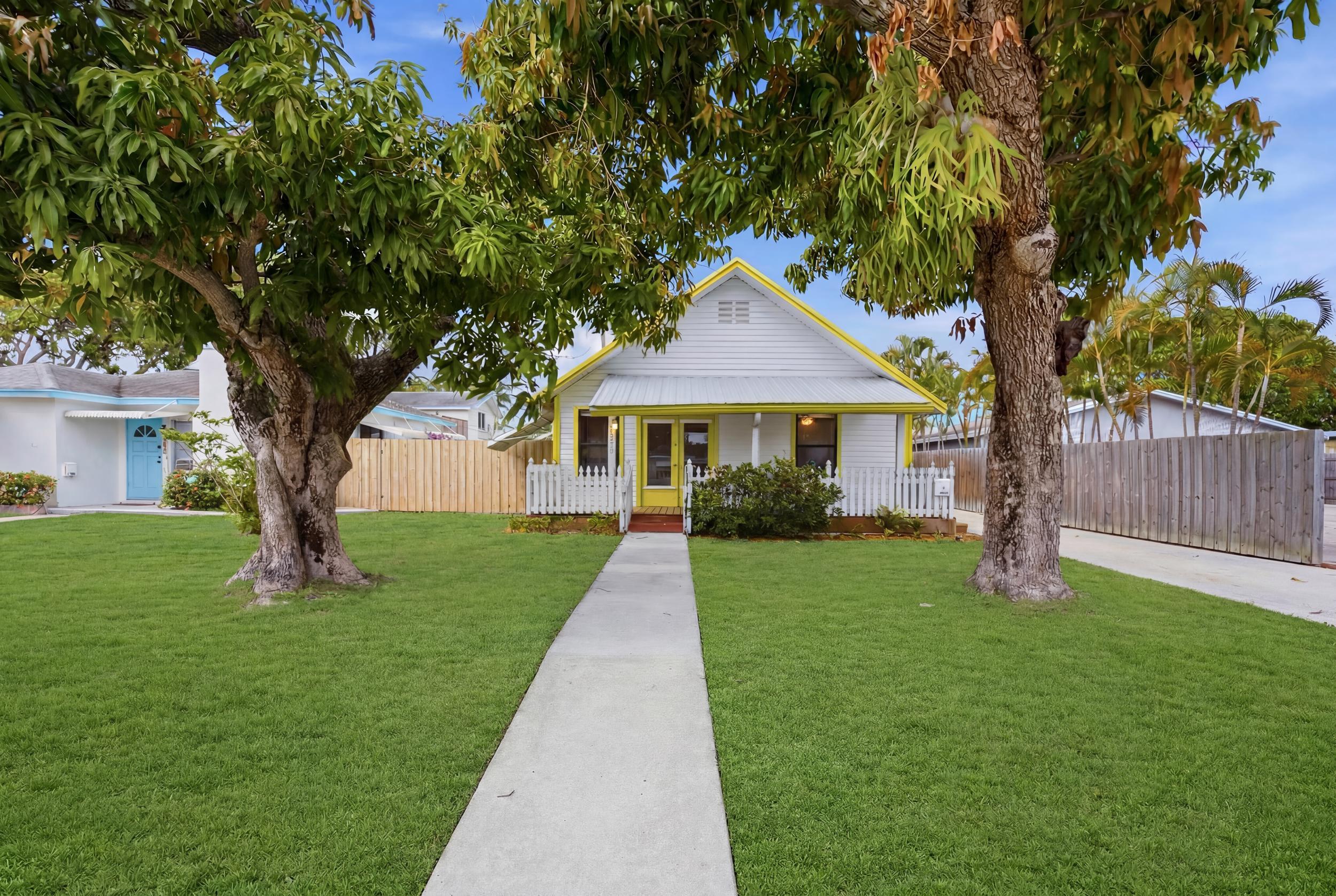 Listing  1021 S N Street, Lake Worth Beach, FL 33460, Lake Worth Beach, FL 33460