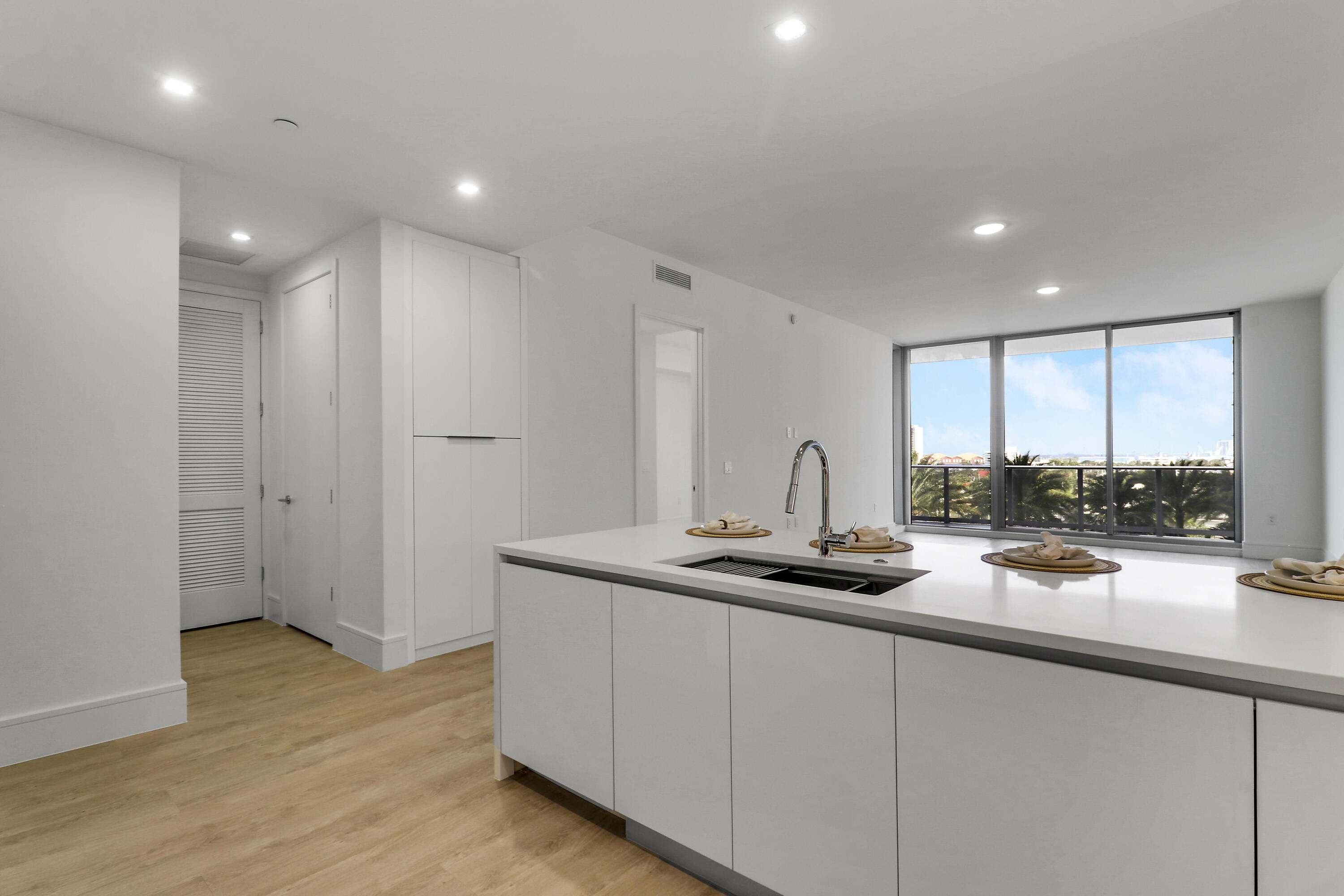 View details of listing 220 Lake Shore Drive 815, Lake Park, FL 33403 Lake Park with MLS#