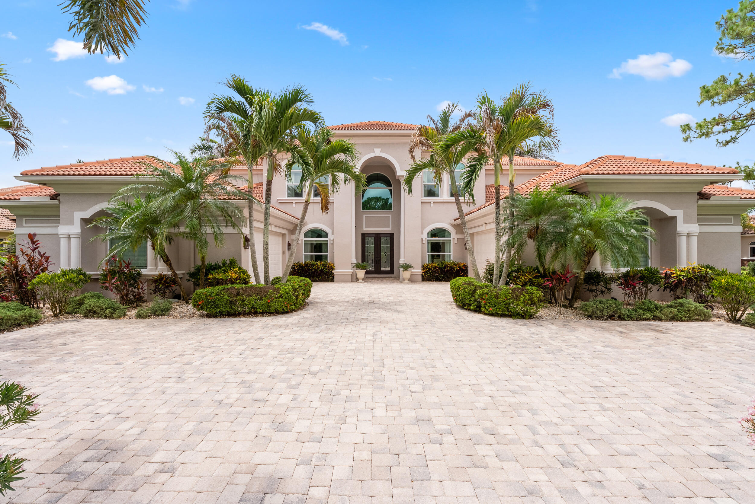 Listing  716 SW Squire Johns Lane, Palm City, FL 34990, Palm City, FL 34990