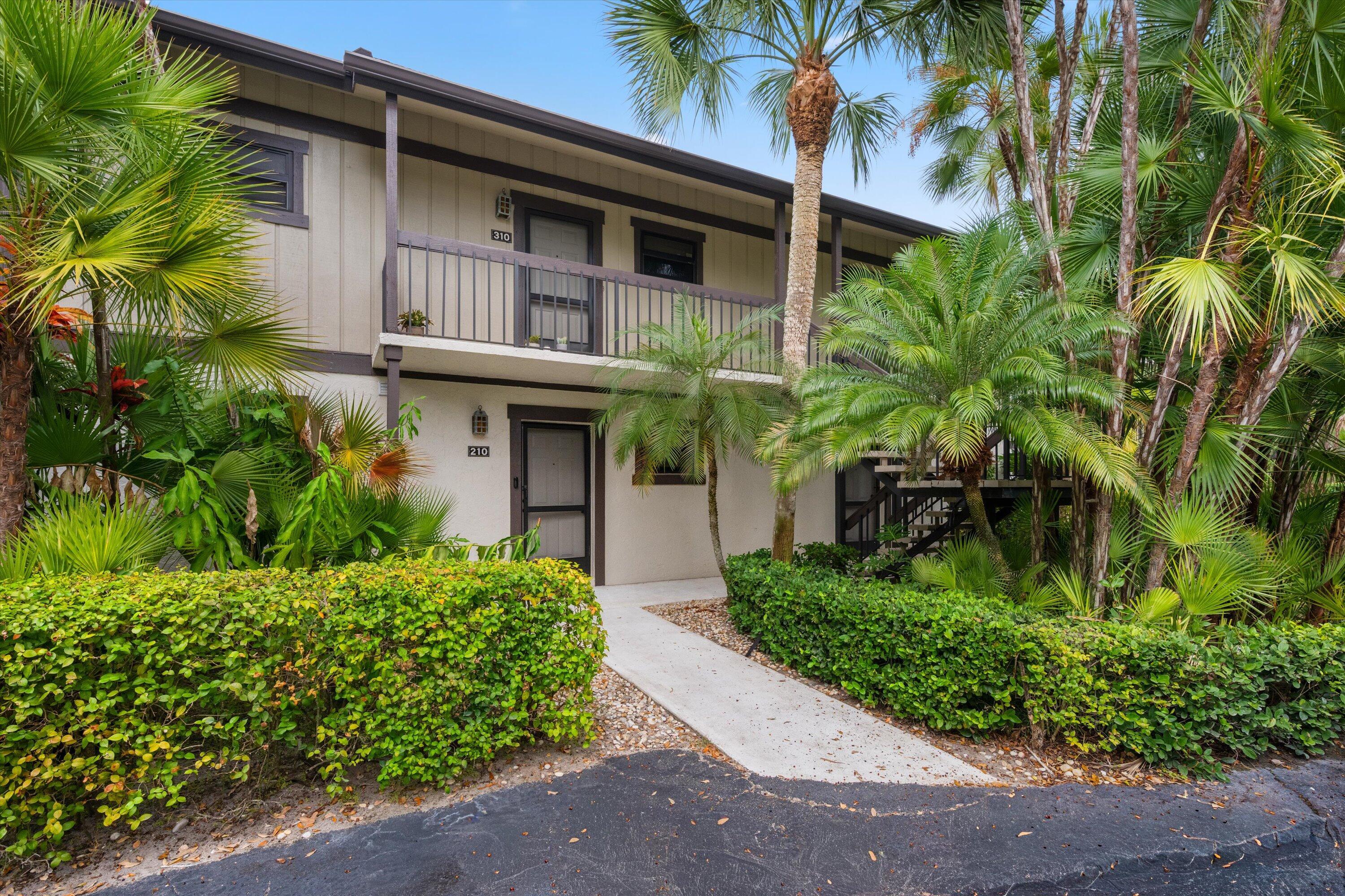 Listing  13334 Polo Club Road 211, Wellington, FL 33414, Wellington, FL 33414