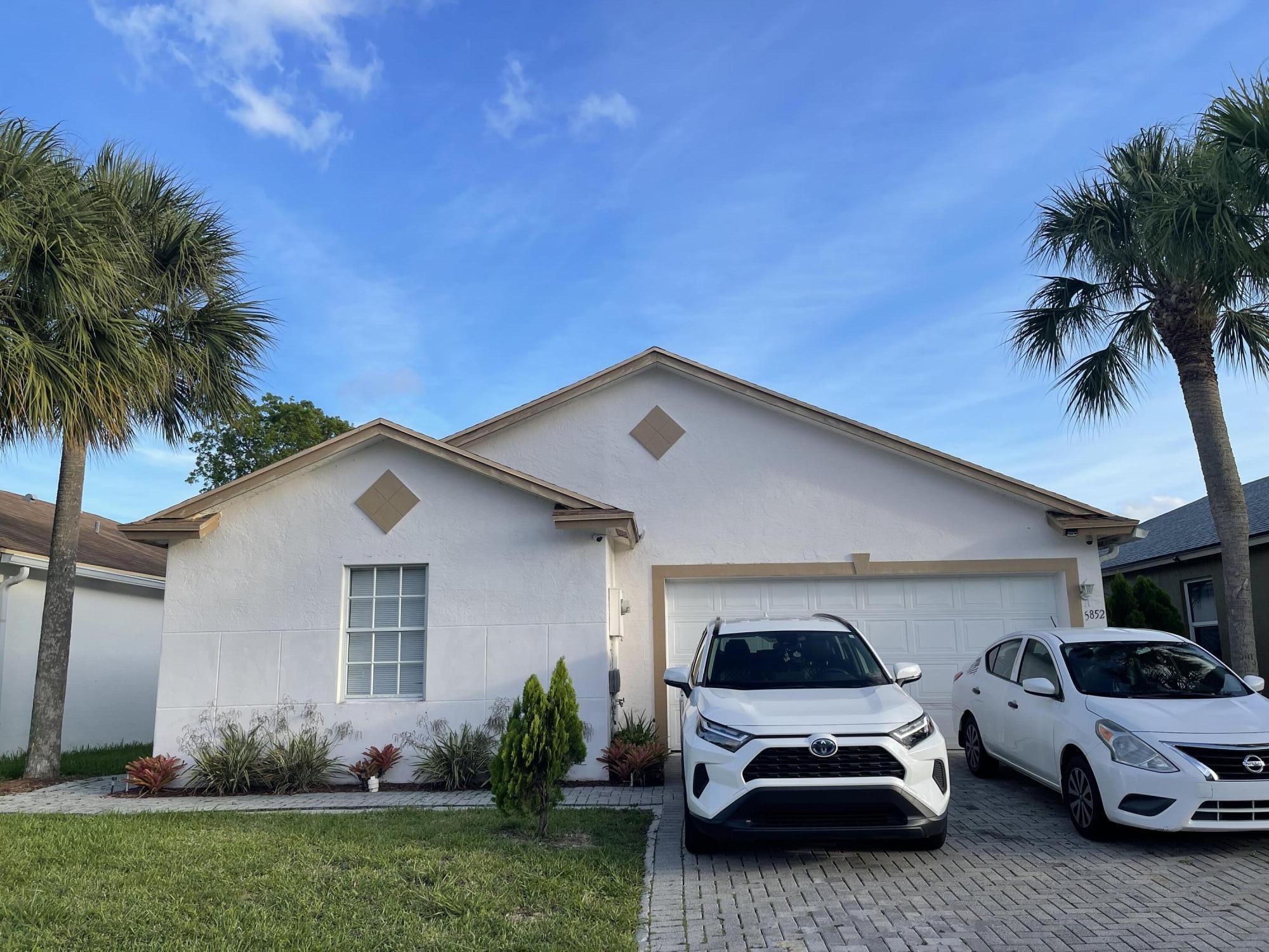 Listing  5852 Azalea Circle, West Palm Beach, FL 33415, West Palm Beach, FL 33415