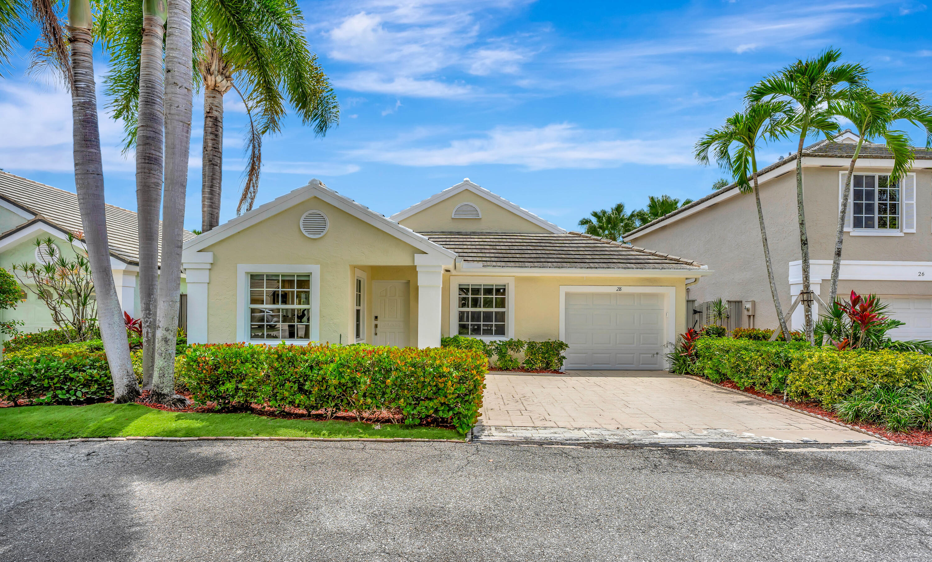 Listing  28 Admirals Court, Palm Beach Gardens, FL 33418, Palm Beach Gardens, FL 33418