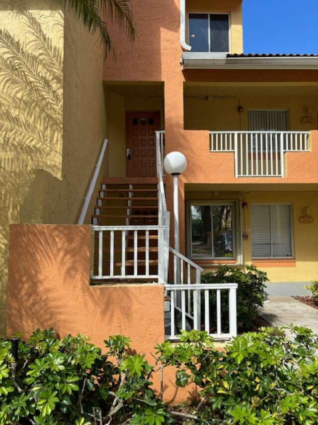 Listing  1088 Coral Club Drive 1088, Coral Springs, FL 33071, Coral Springs, FL 33071