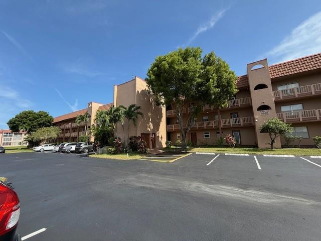 Listing  9660 Sunrise Lakes Boulevard 306, Sunrise, FL 33322, Sunrise, FL 33322