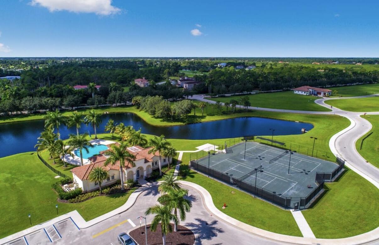 Listing  163 SE Via Lago Garda, Port St. Lucie, FL 34952, Port St. Lucie, FL 34952