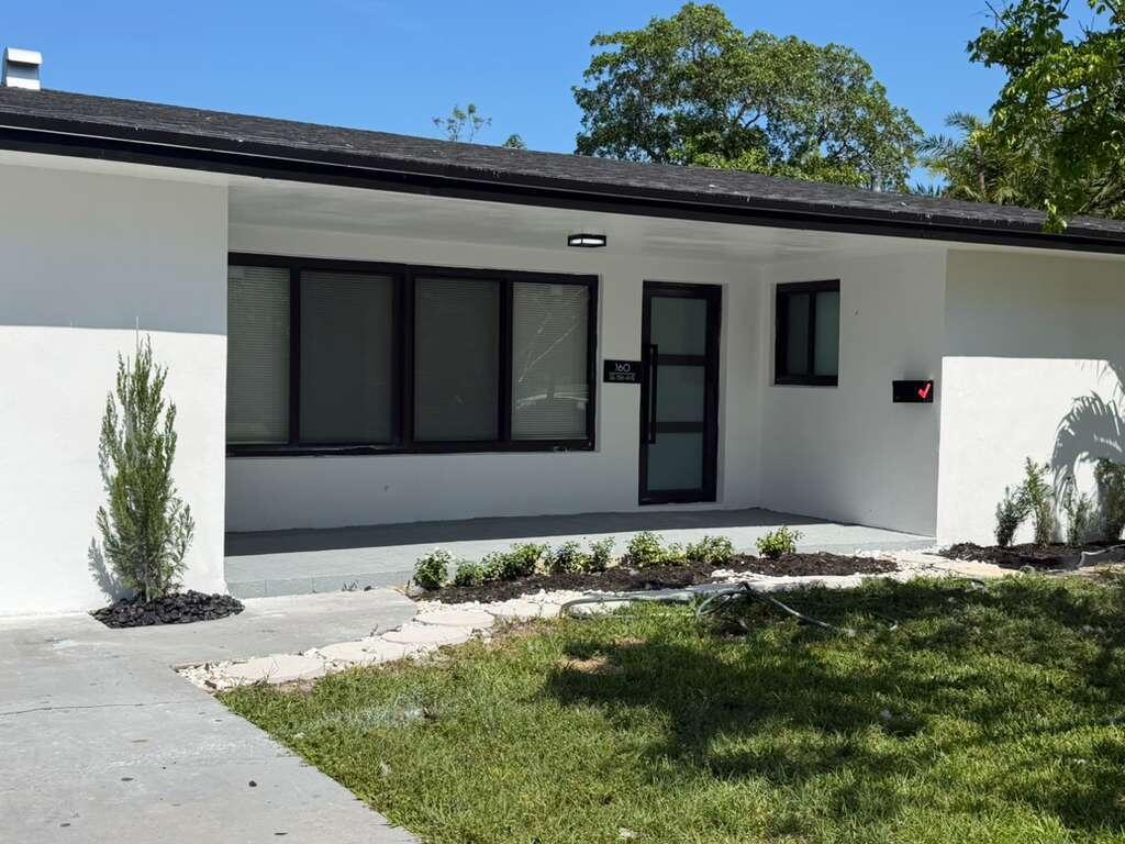 Listing  160 SE 15th Avenue Unit A, Pompano Beach, FL 33060, Pompano Beach, FL 33060