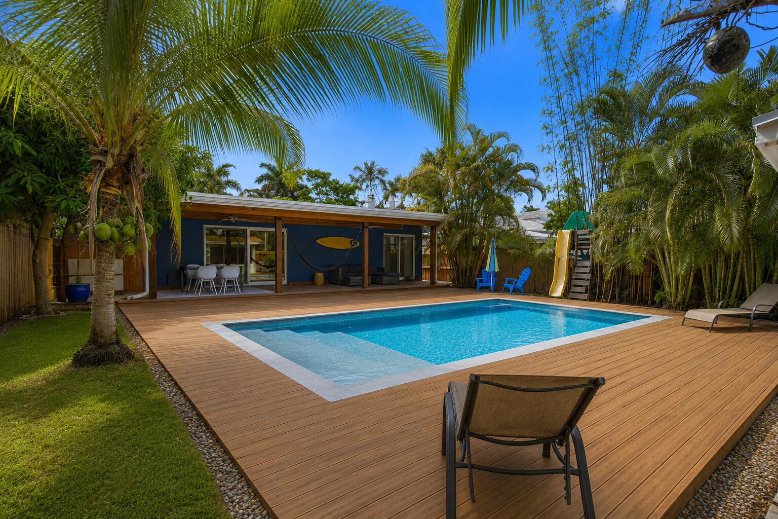 Listing  721 N Lakeside Drive, Lake Worth Beach, FL 33460, Lake Worth Beach, FL 33460