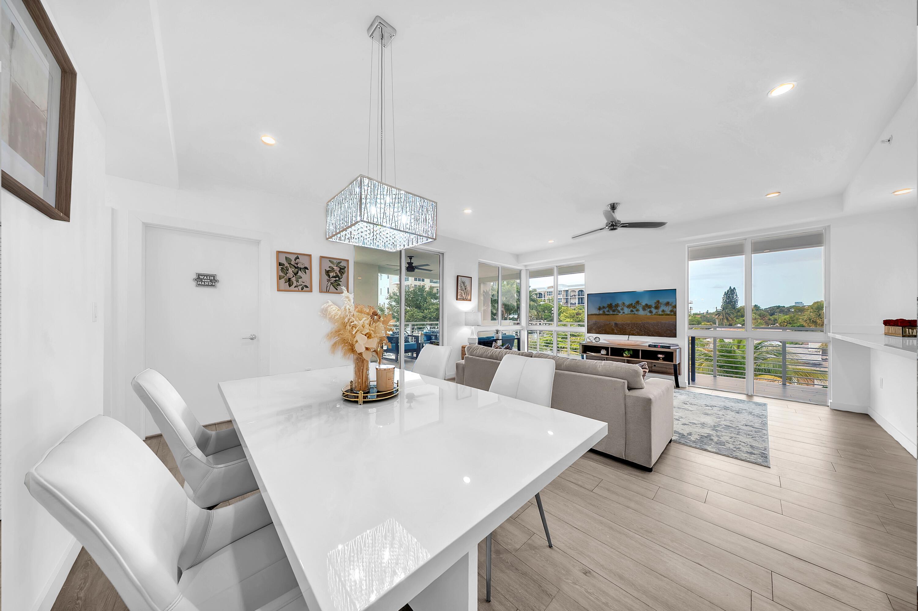 Listing  51 SE 19th Avenue 303, Deerfield Beach, FL 33441, Deerfield Beach, FL 33441