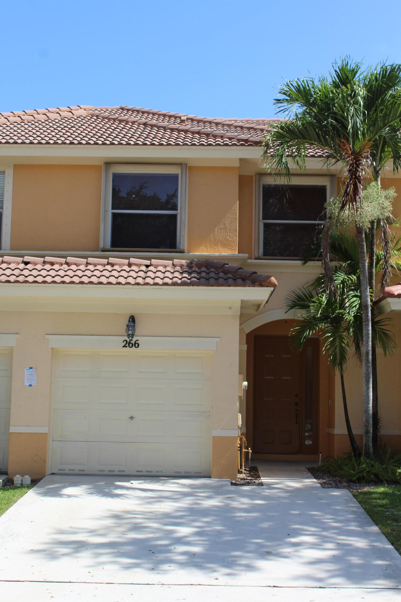 Listing  266 River Bluff Lane, Royal Palm Beach, FL 33411, Royal Palm Beach, FL 33411