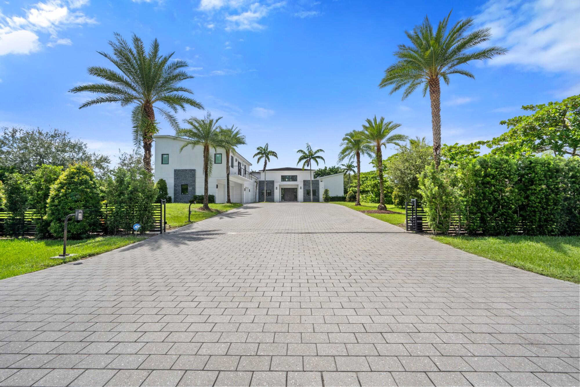 Listing  11350 NW 8th Street, Plantation, FL 33325, Plantation, FL 33325