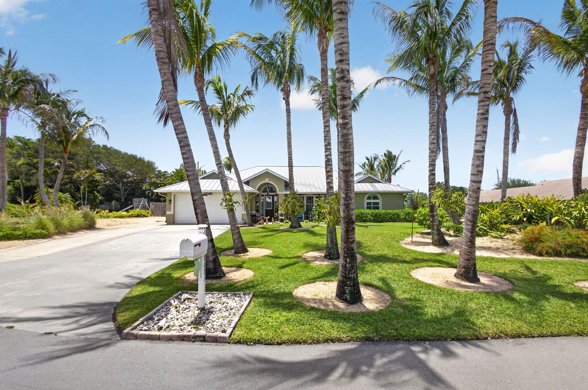 Listing  8081 SE Shiloh Terrace, Hobe Sound, FL 33455, Hobe Sound, FL 33455