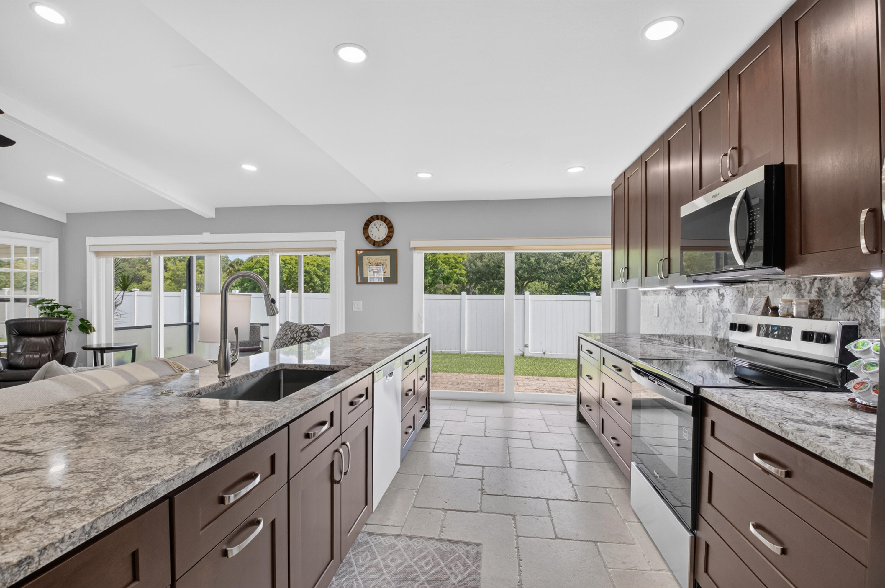 Listing  22018 Colony Drive, Boca Raton, FL 33433, Boca Raton, FL 33433