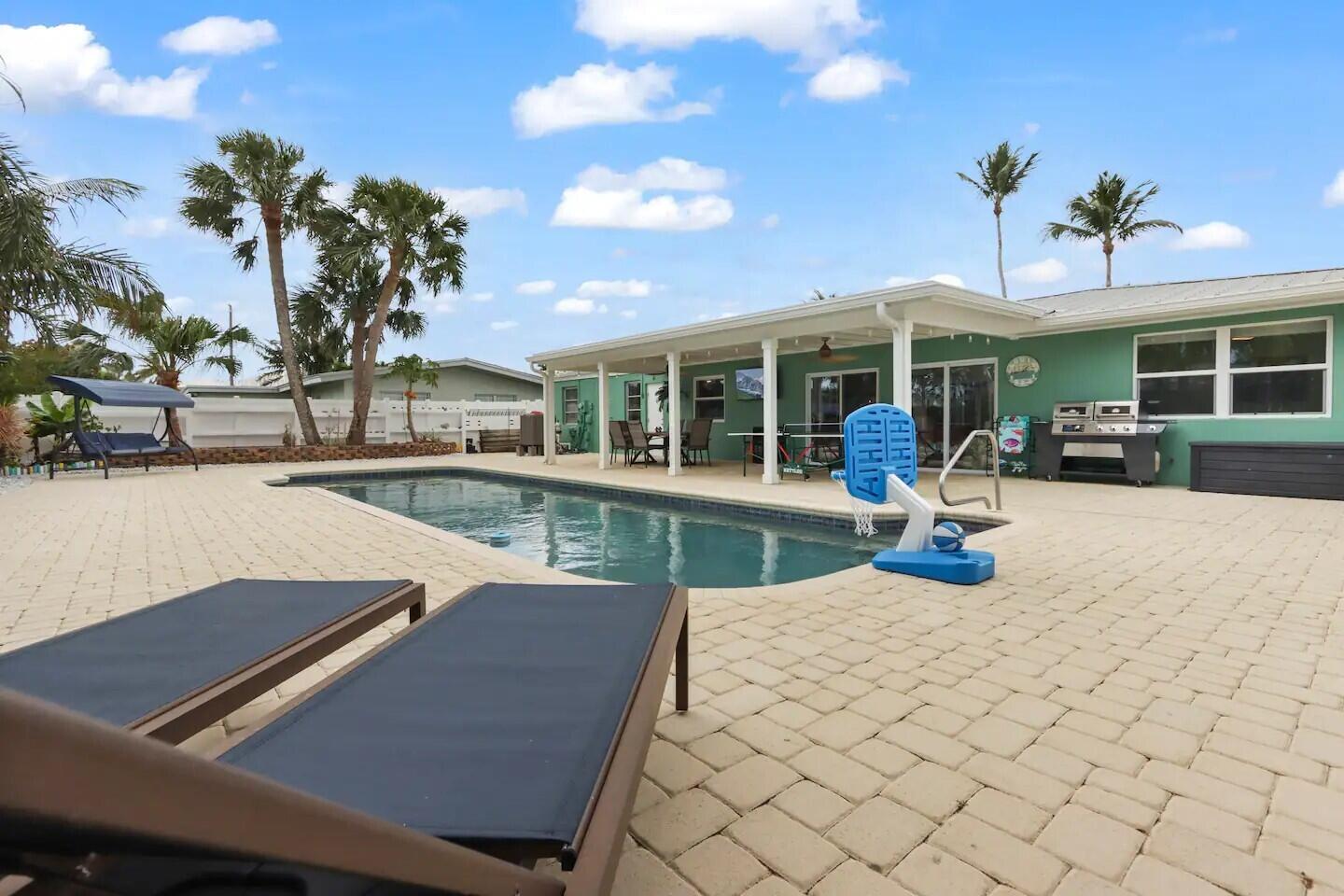 Listing  608 Malabar Avenue, Fort Pierce, FL 34949, Fort Pierce, FL 34949