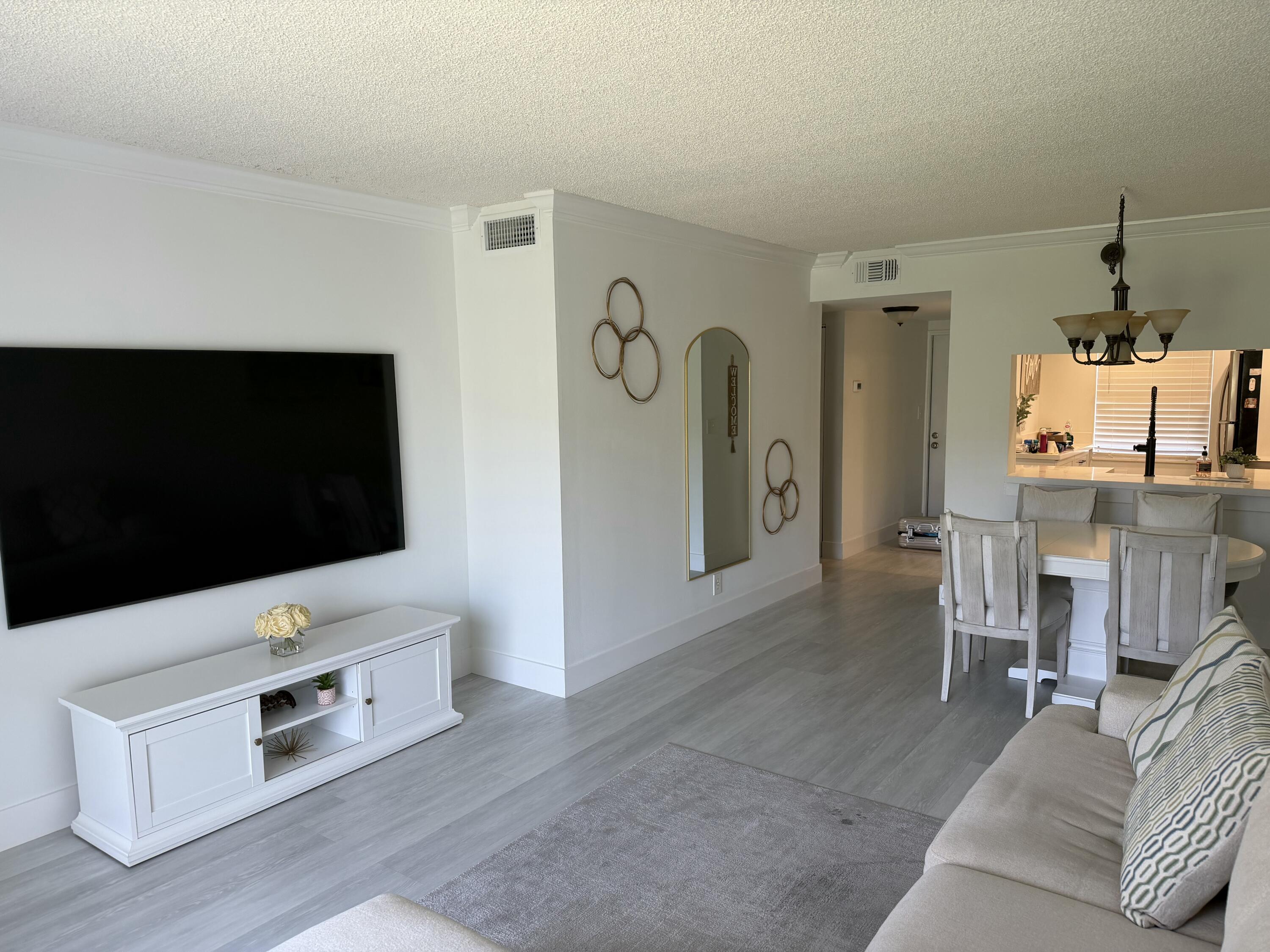 Listing  10001 WINDING LAKE Road 106, Sunrise, FL 33351, Sunrise, FL 33351
