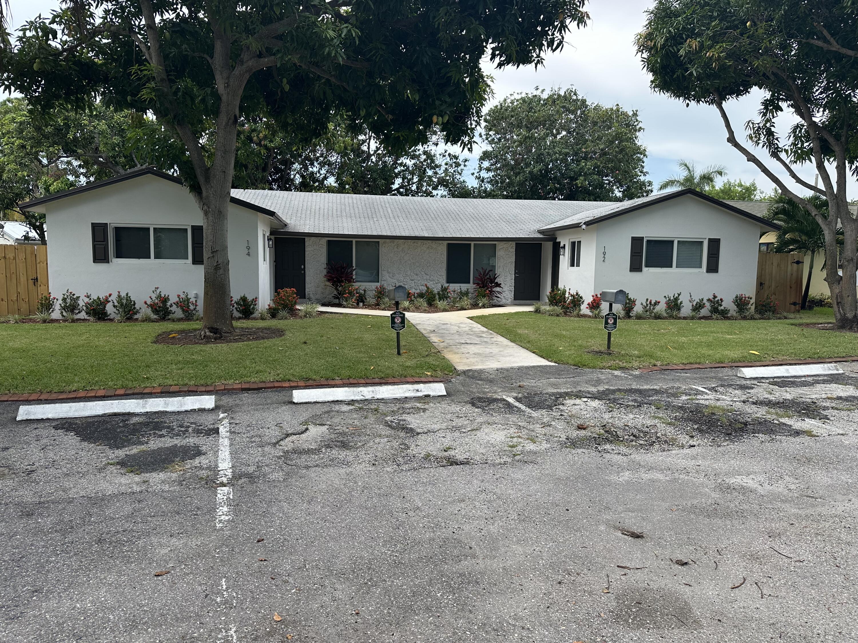 Listing  192 SE 27TH Court, Boynton Beach, FL 33435, Boynton Beach, FL 33435
