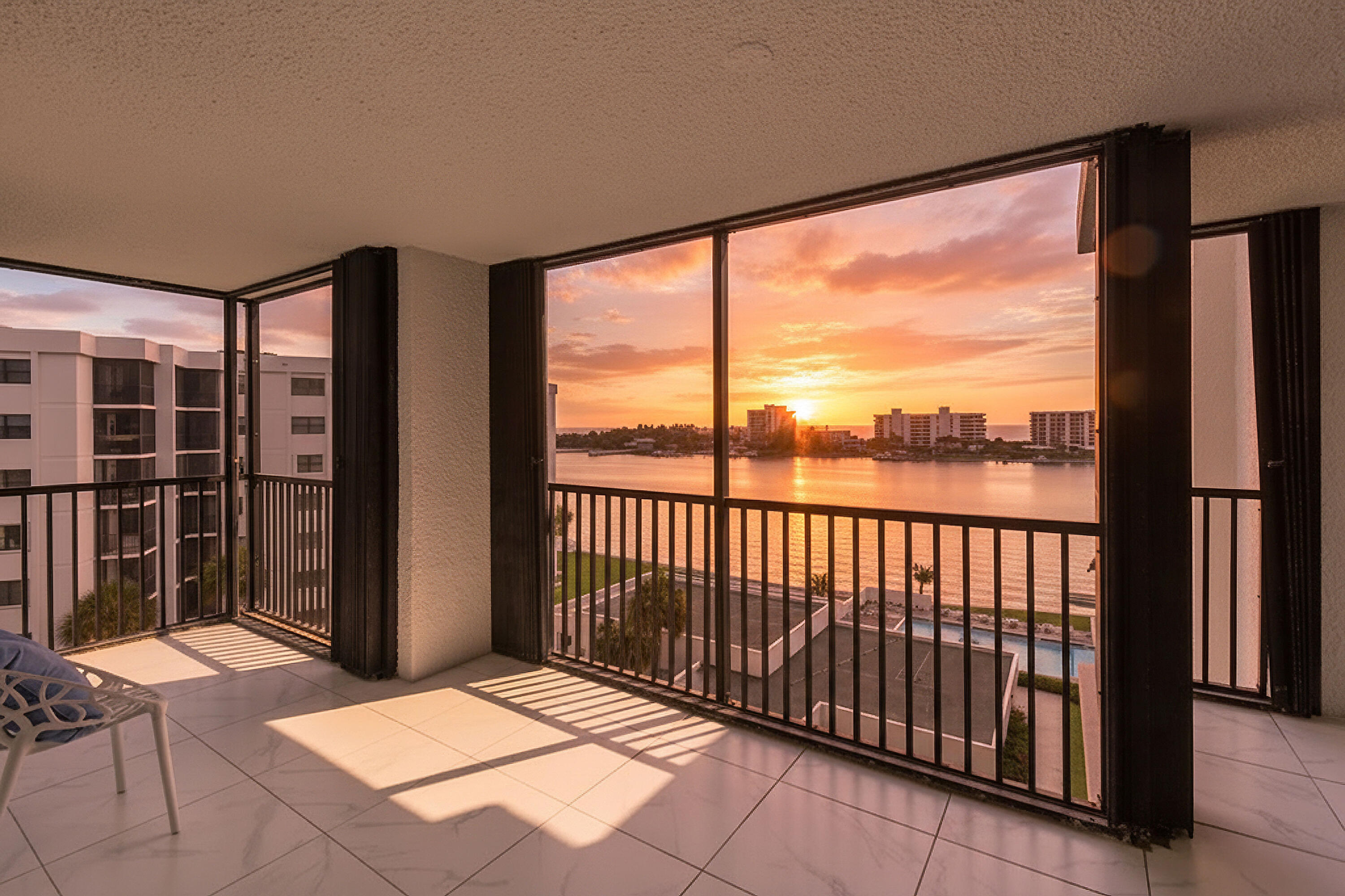 Listing  19800 SANDPOINTE BAY Drive 708, Tequesta, FL 33469, Tequesta, FL 33469