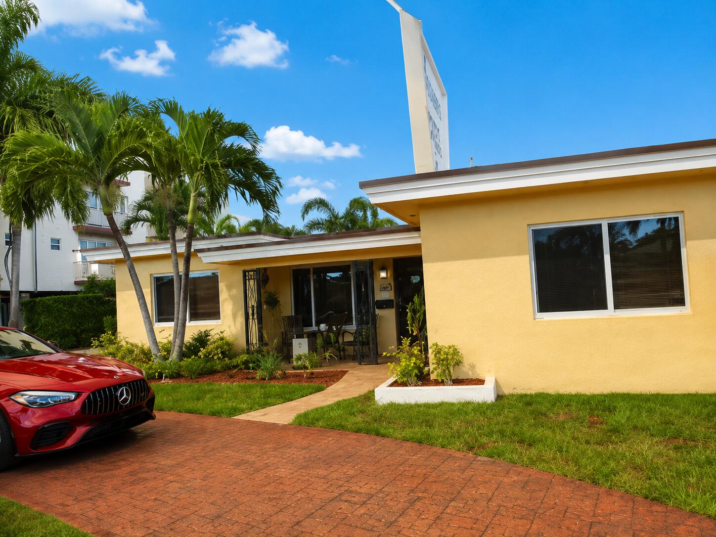 Listing  1743 RODMAN Street, Hollywood, FL 33020, Hollywood, FL 33020