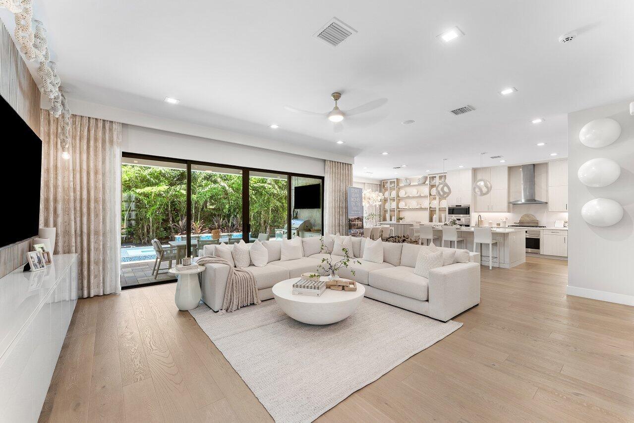 Listing  480 42nd Street, West Palm Beach, FL 33407, West Palm Beach, FL 33407