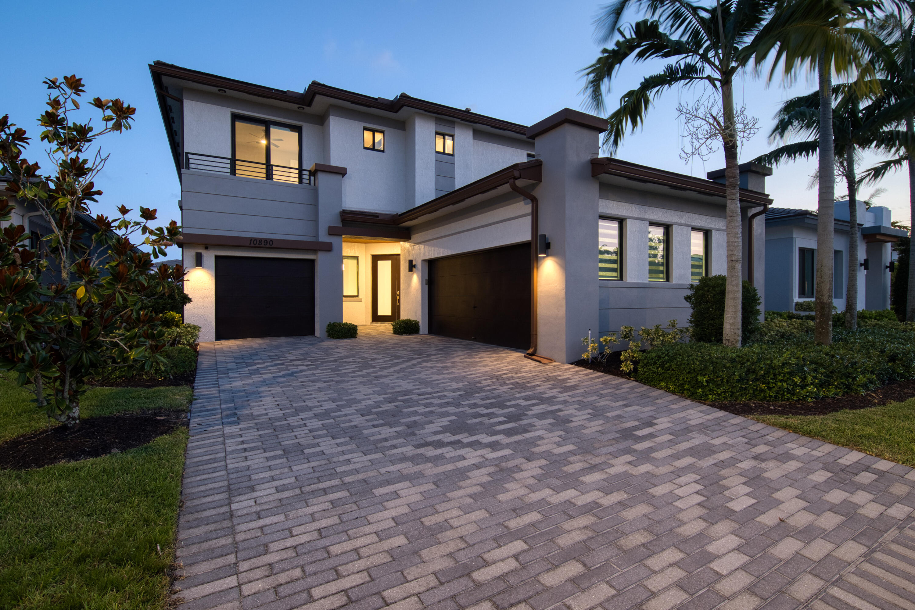 View details of listing 10890 Windward Street, Parkland, FL 33076 Parkland with MLS# 