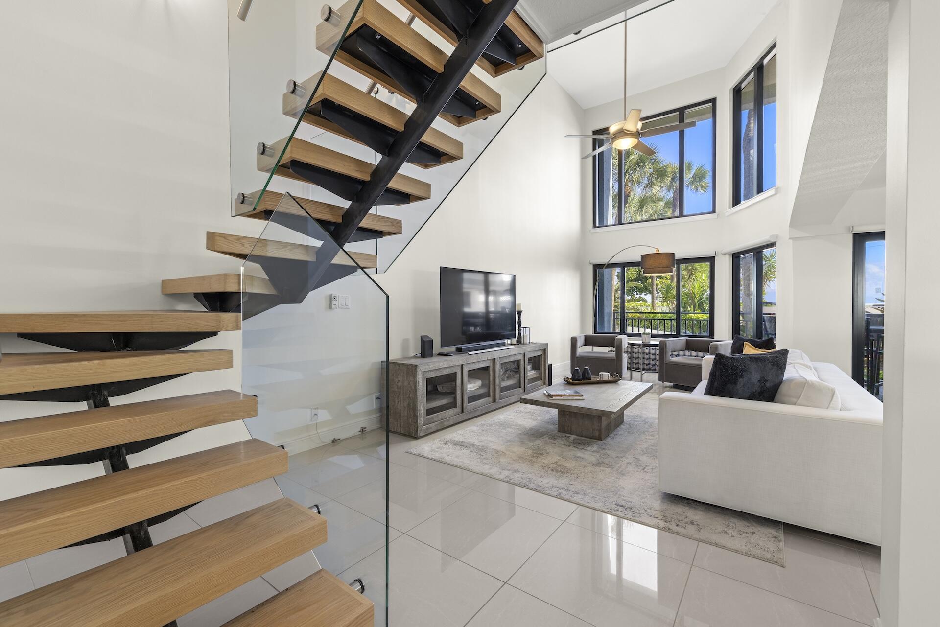 Listing  665 SE 21st Avenue 104, Deerfield Beach, FL 33441, Deerfield Beach, FL 33441