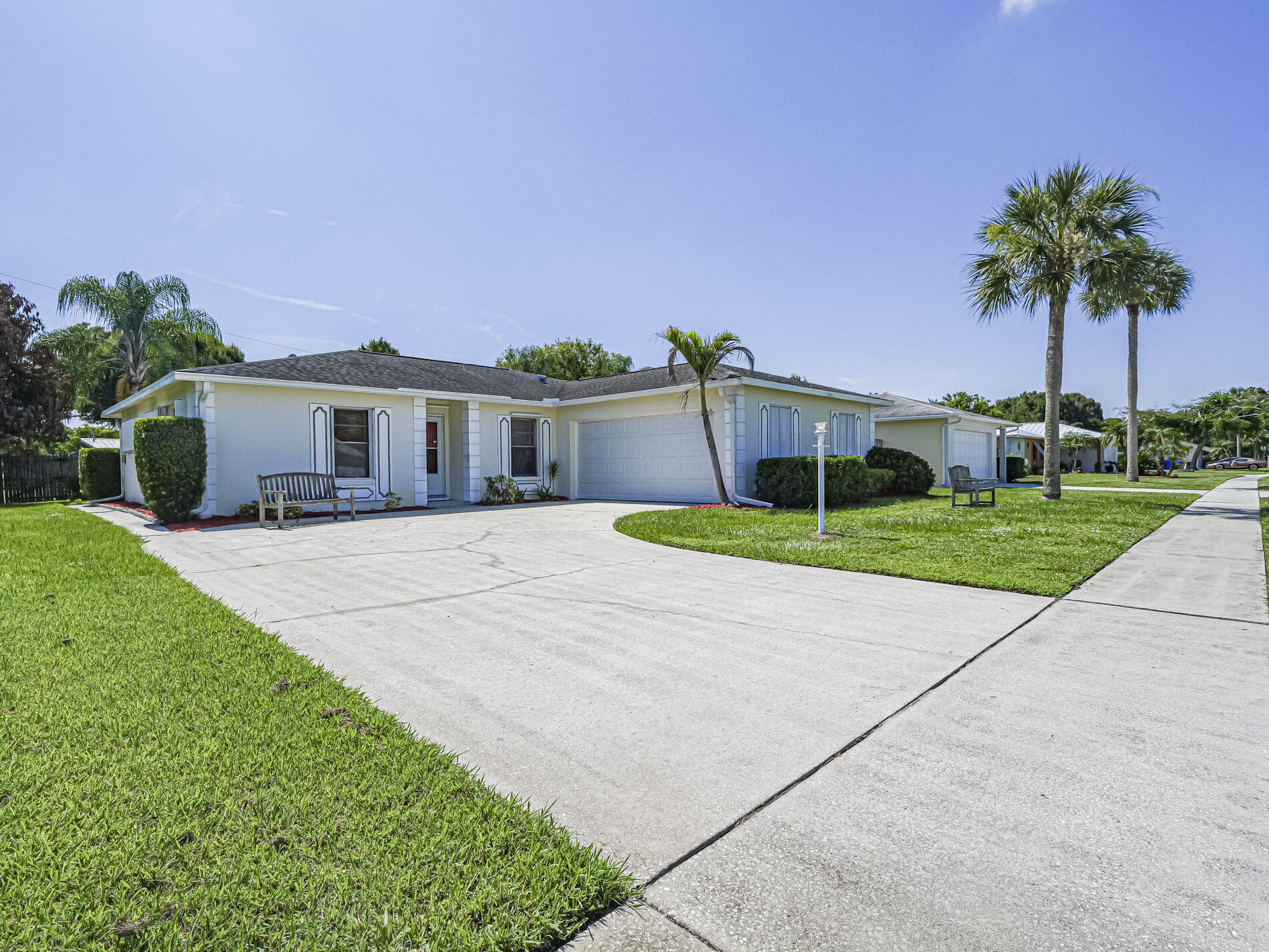 Listing  660 26TH Court, Vero Beach, FL 32962, Vero Beach, FL 32962