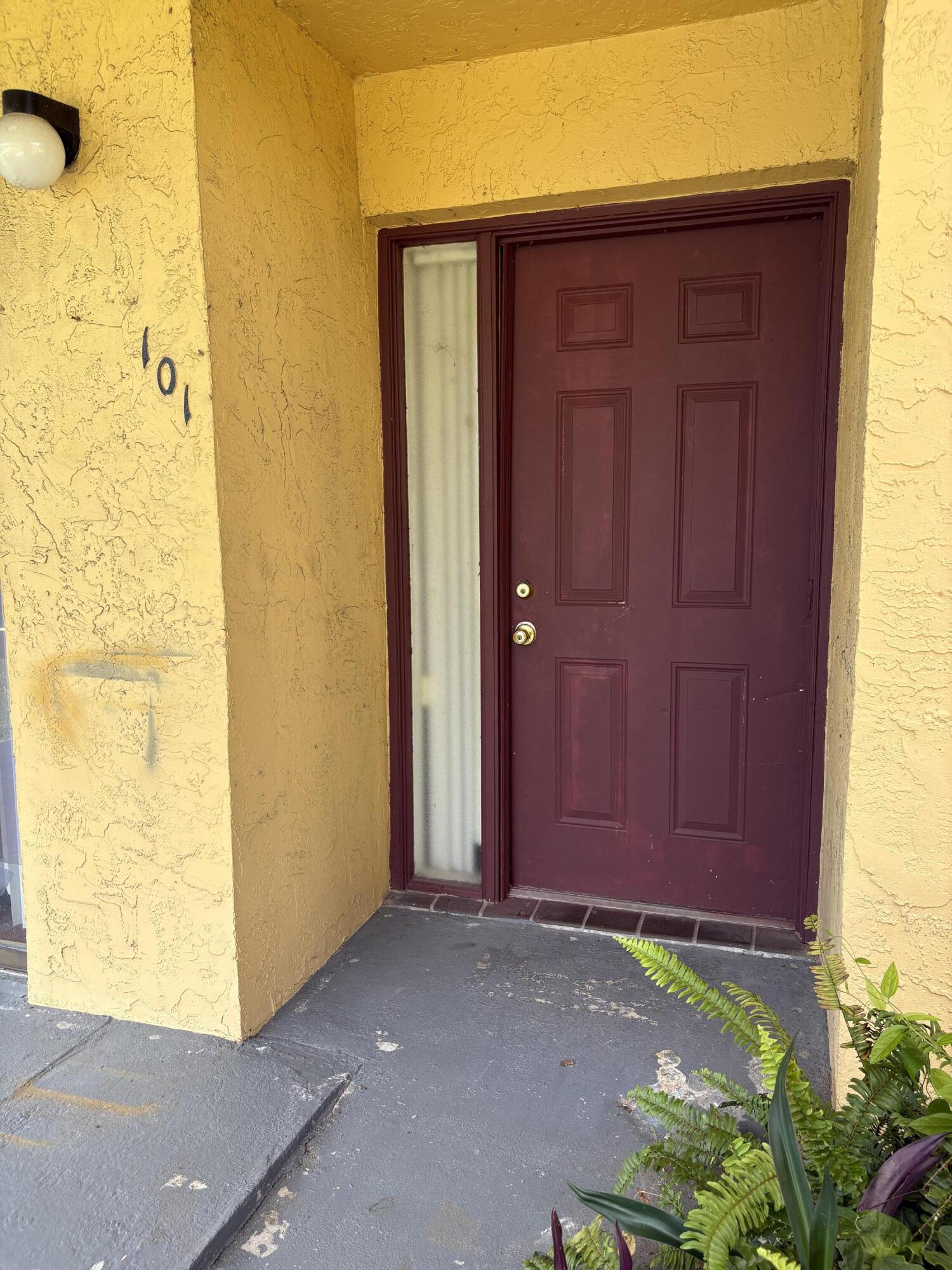 Listing  610 NW 214TH Street 101, Miami Gardens, FL 33169, Miami Gardens, FL 33169