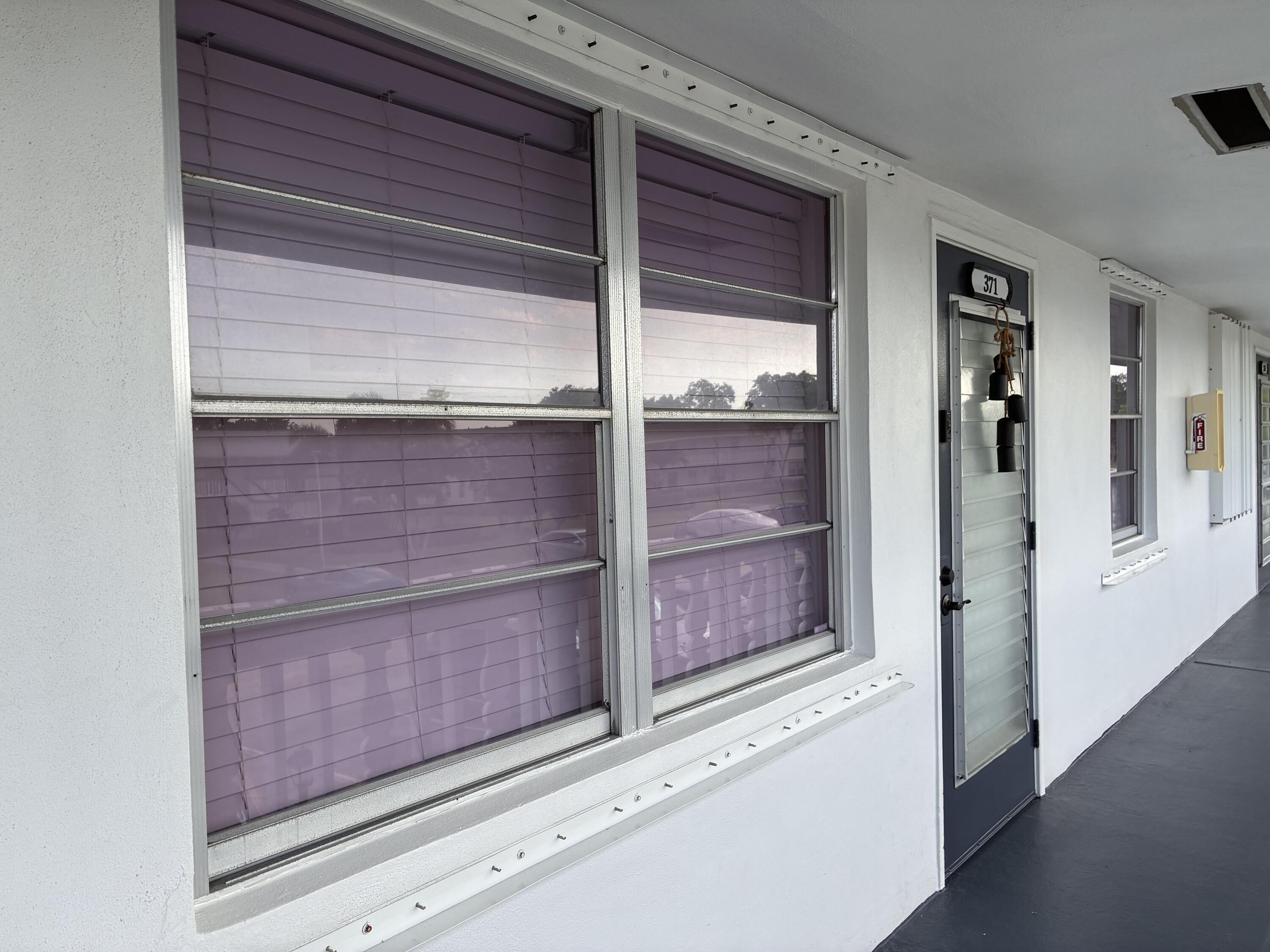 View details of listing 371 Markham Q, Deerfield Beach, FL 33442 Deerfield Beach with MLS# 