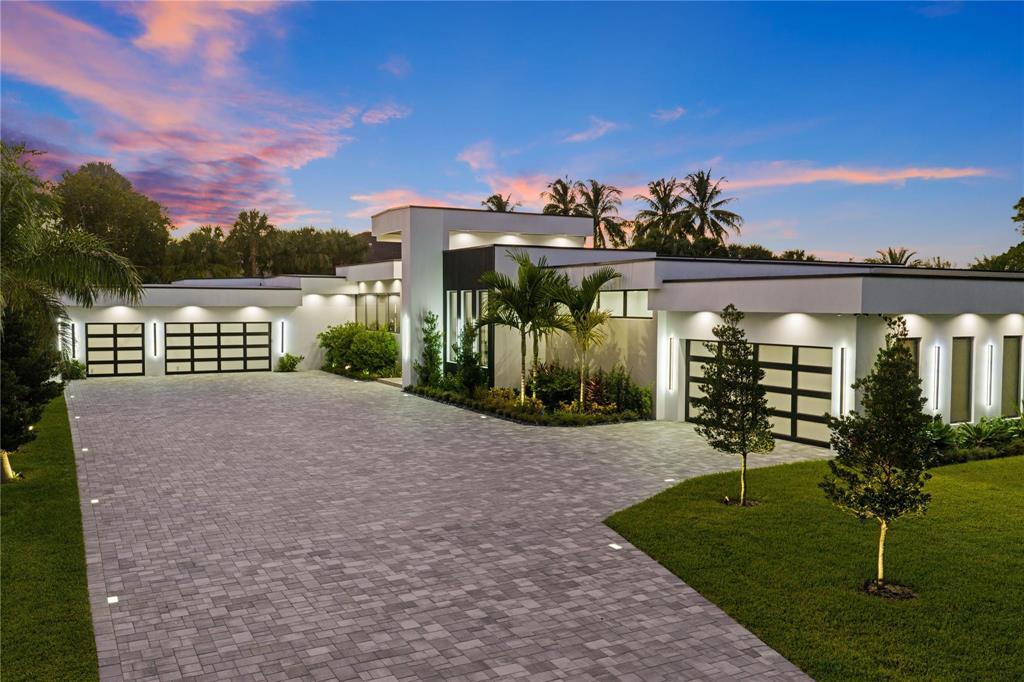 View details of listing 8795 Valencia Court, Parkland, FL 33067 Parkland with MLS# 