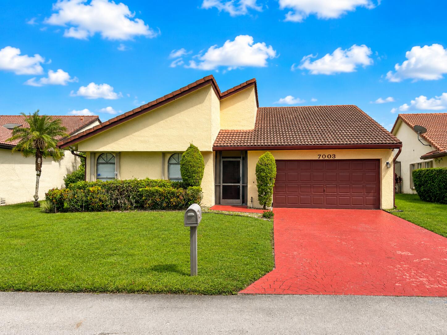 Listing  7003 GOLF POINTE Circle, Tamarac, FL 33321, Tamarac, FL 33321