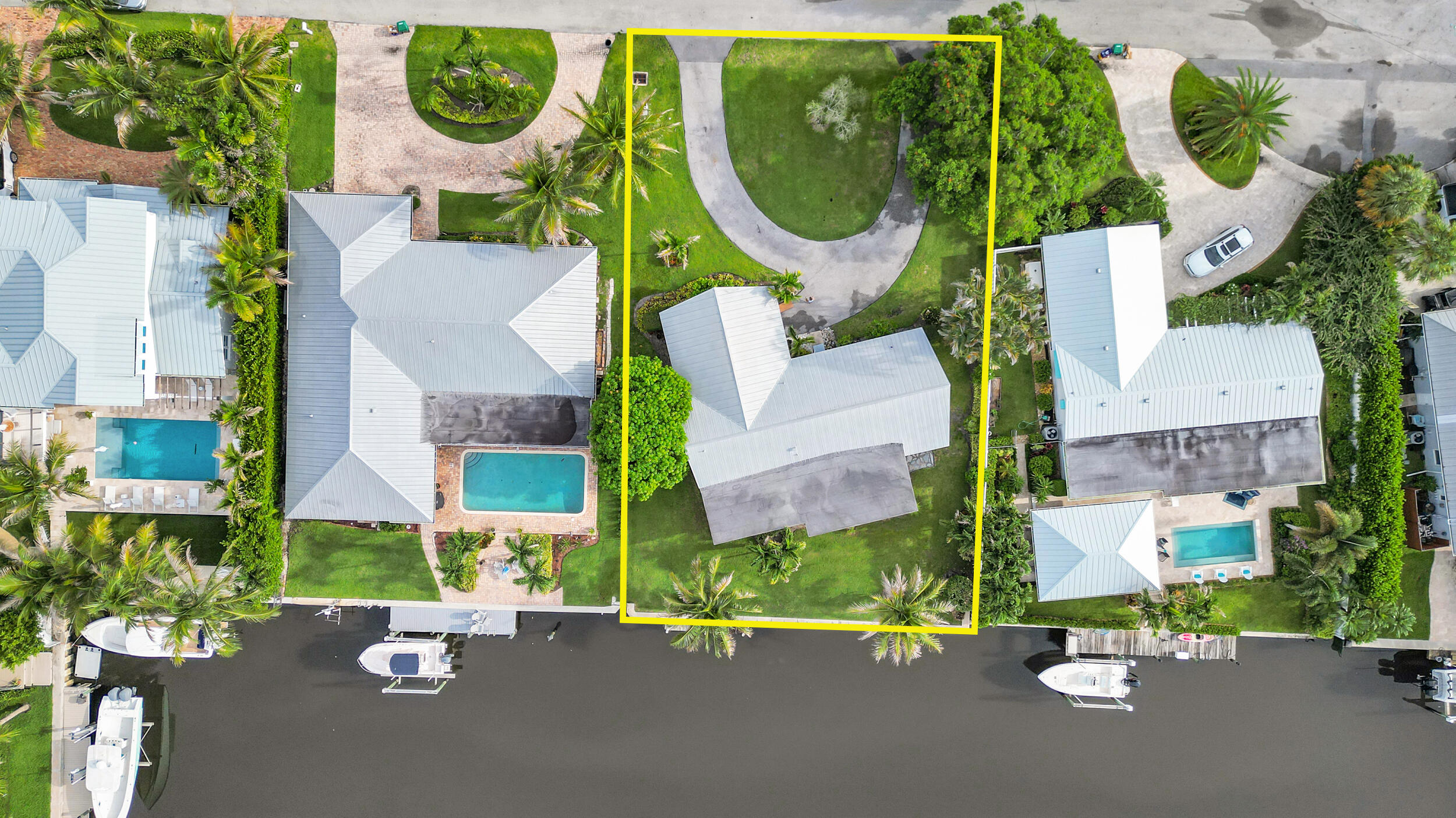 Listing  16 Country Club Circle, Tequesta, FL 33469, Tequesta, FL 33469